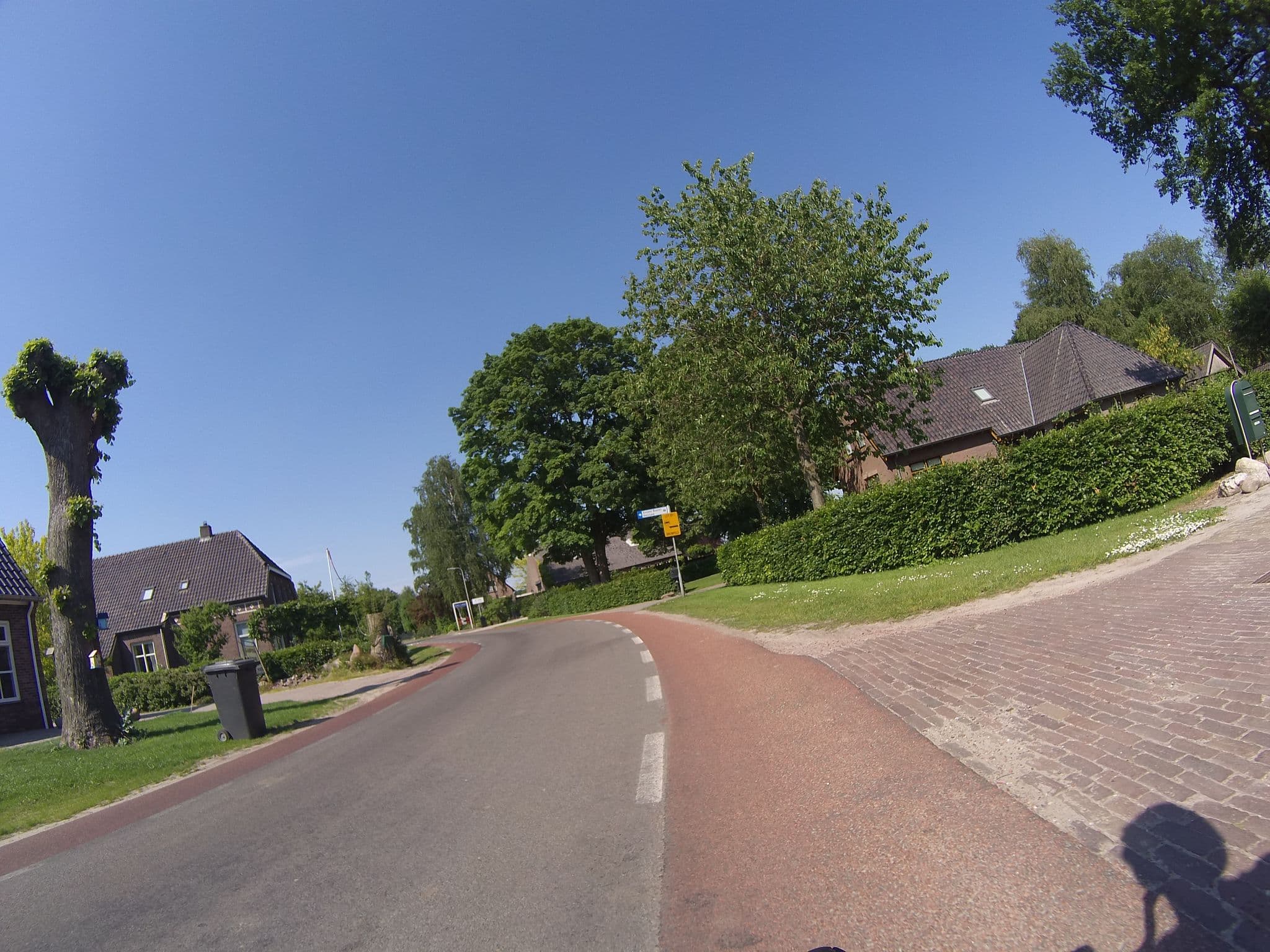 Street view near B&B Gezond Boeren Verstand, Veenoord — © ligfietser (CC BY-SA · Mapillary)