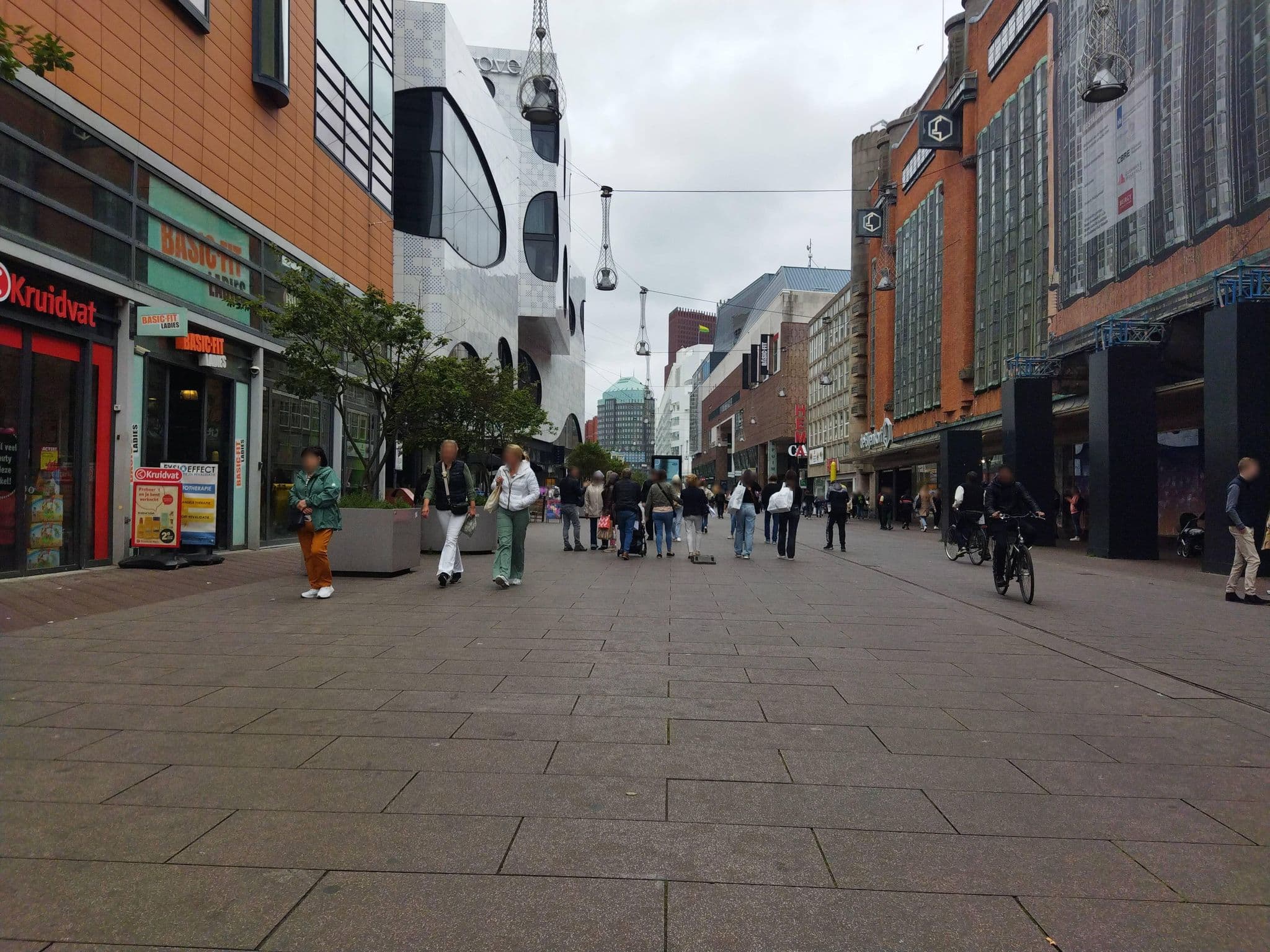 Street view near PLAZA Premium Den Haag City Center, The Hague — © changchun1 (CC BY-SA · Mapillary)