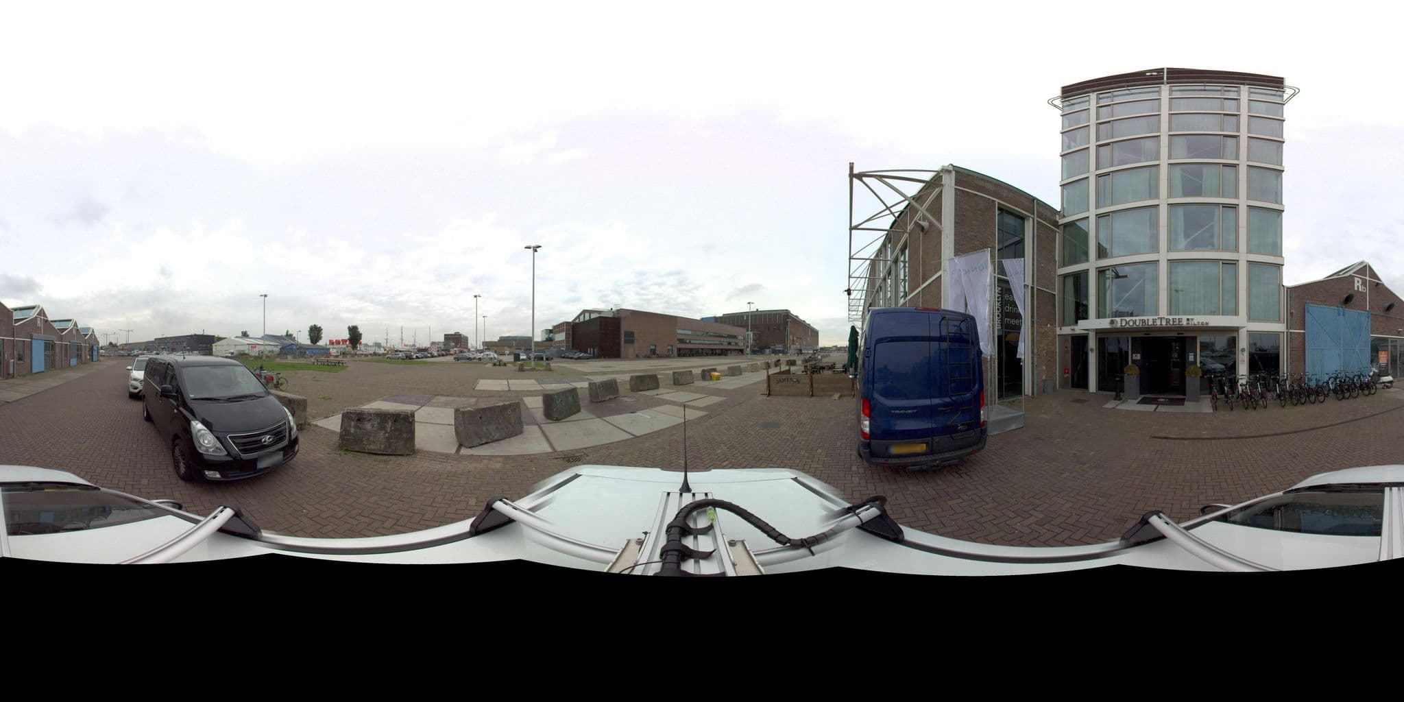 Street view near DoubleTree by Hilton, Kadoelen — © amsterdam (CC BY-SA · Mapillary)