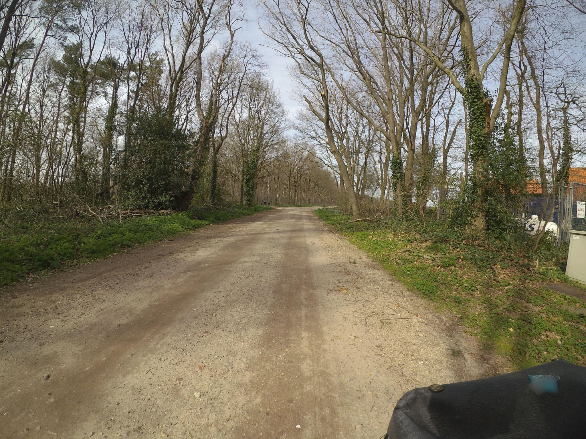 Street view near Kampeerboerderij Meerveld, Garderen — © marczoutendijk (CC BY-SA · Mapillary)