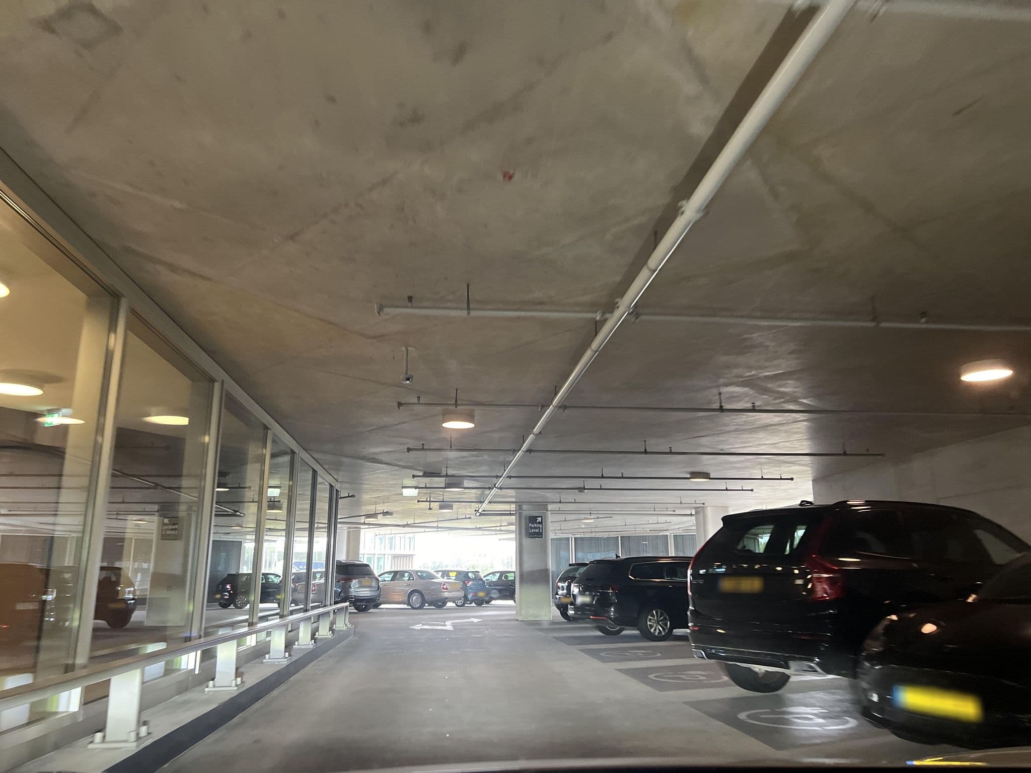 Street view near Van der Valk Hotel Amsterdam Zuidas, Duivendrecht — © ottor (CC BY-SA · Mapillary)