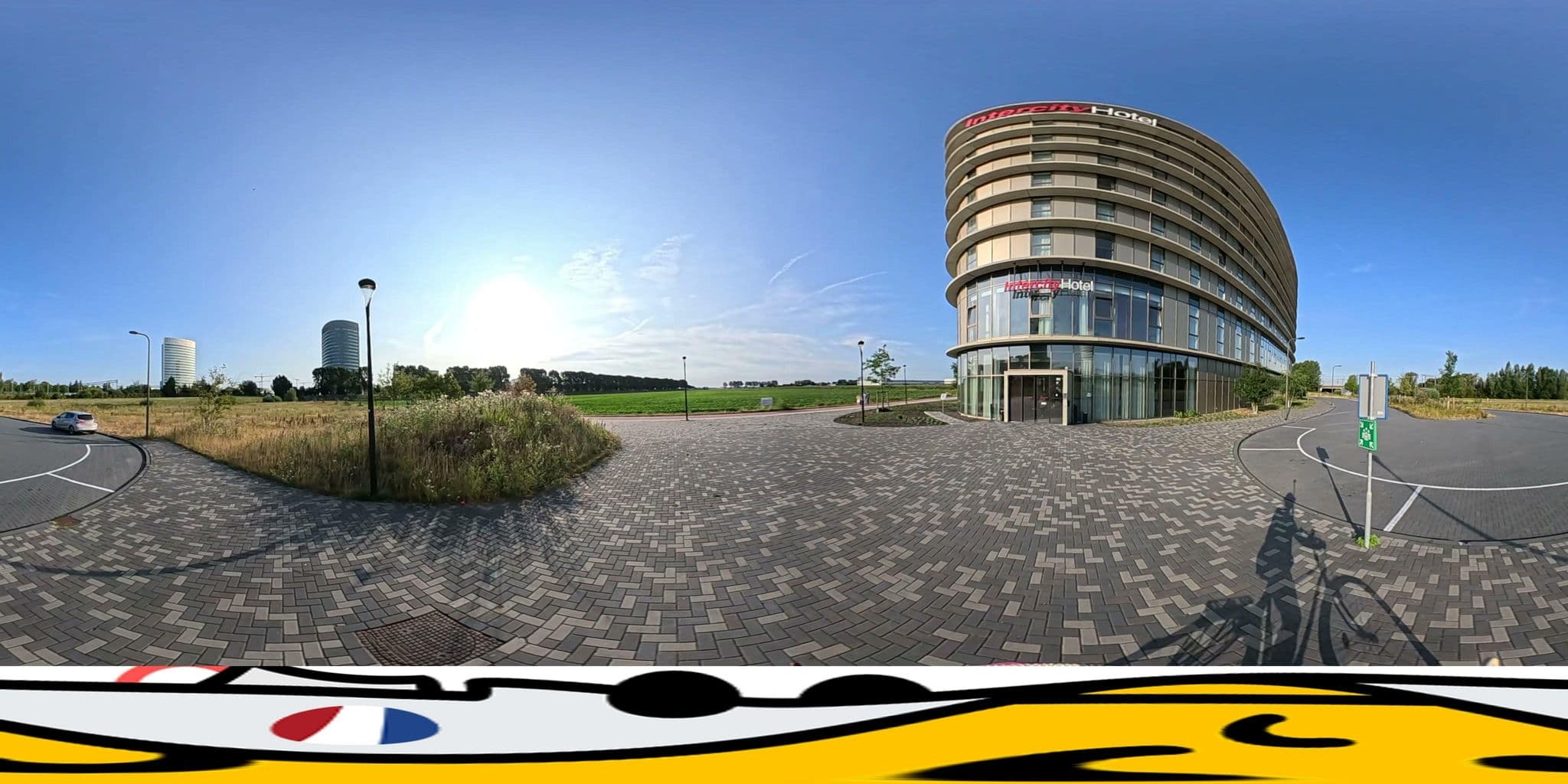 Street view near IntercityHotel Amsterdam Airport, Hoofddorp — © Lowiekse (CC BY-SA · Mapillary)