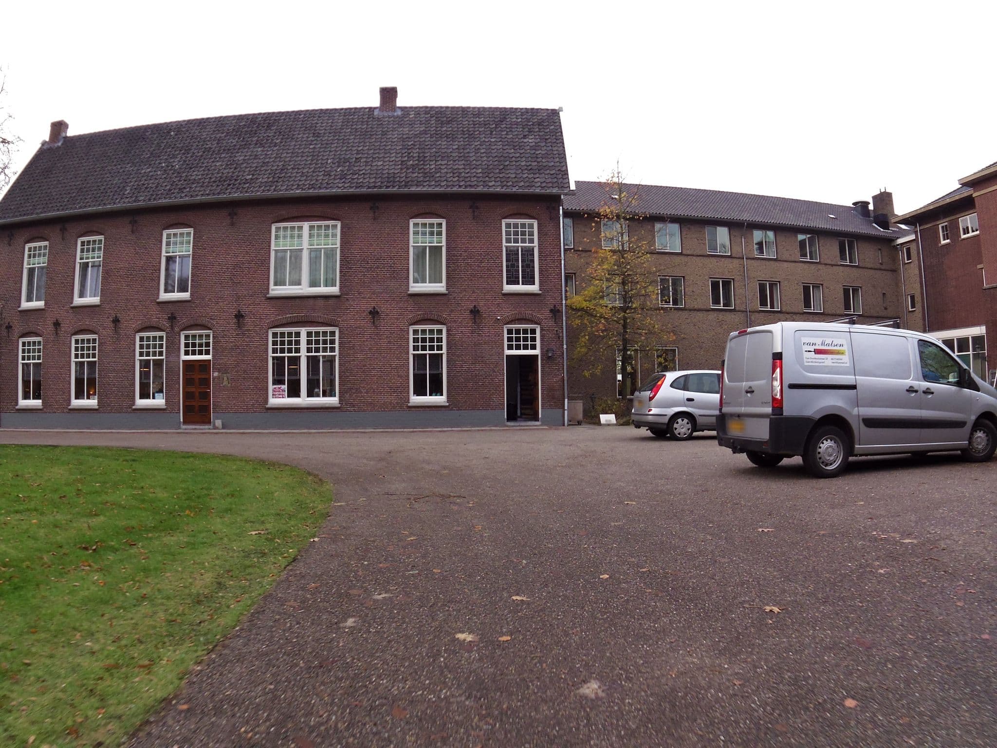 Street view near Conferentiecentrum Abdijhof, Haarsteeg — © marczoutendijk (CC BY-SA · Mapillary)