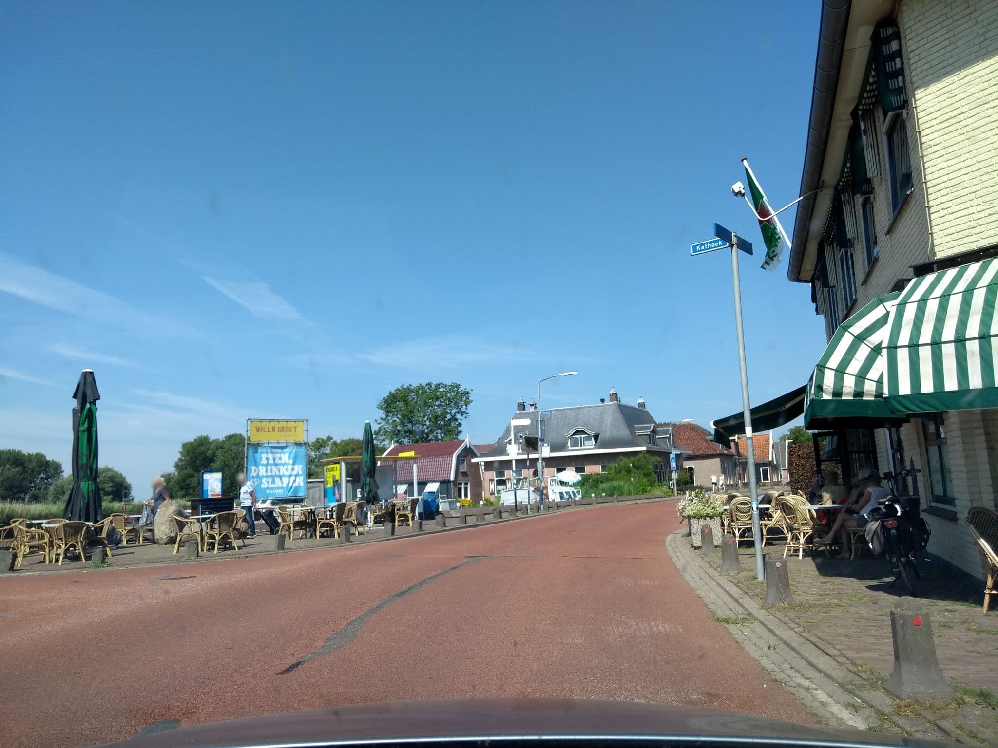 Street view near Villa groet uit Avenhoorn, Avenhorn — © meloentje (CC BY-SA · Mapillary)