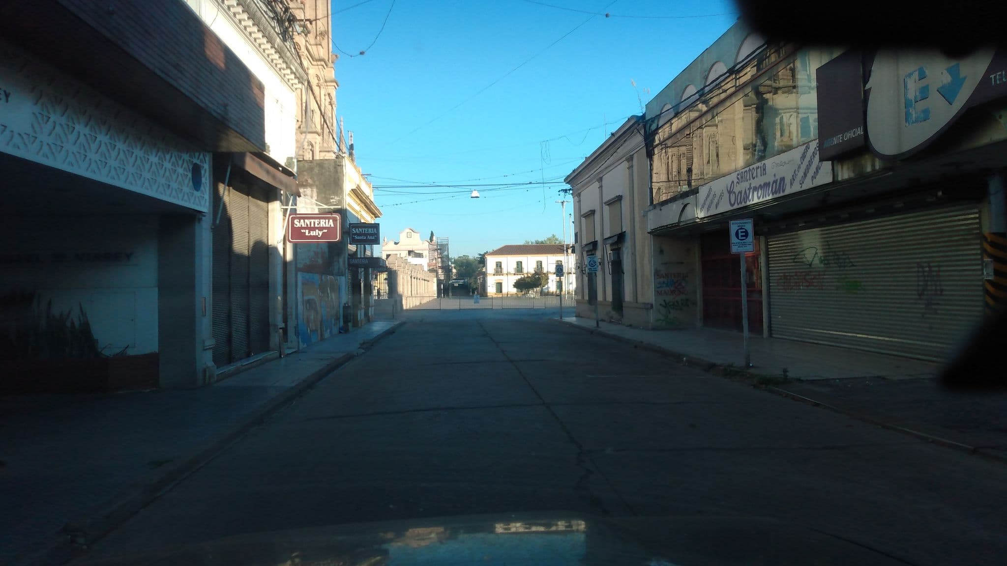 Street view near Hotel del Virrey, Luján — © andresduhour (CC BY-SA · Mapillary)