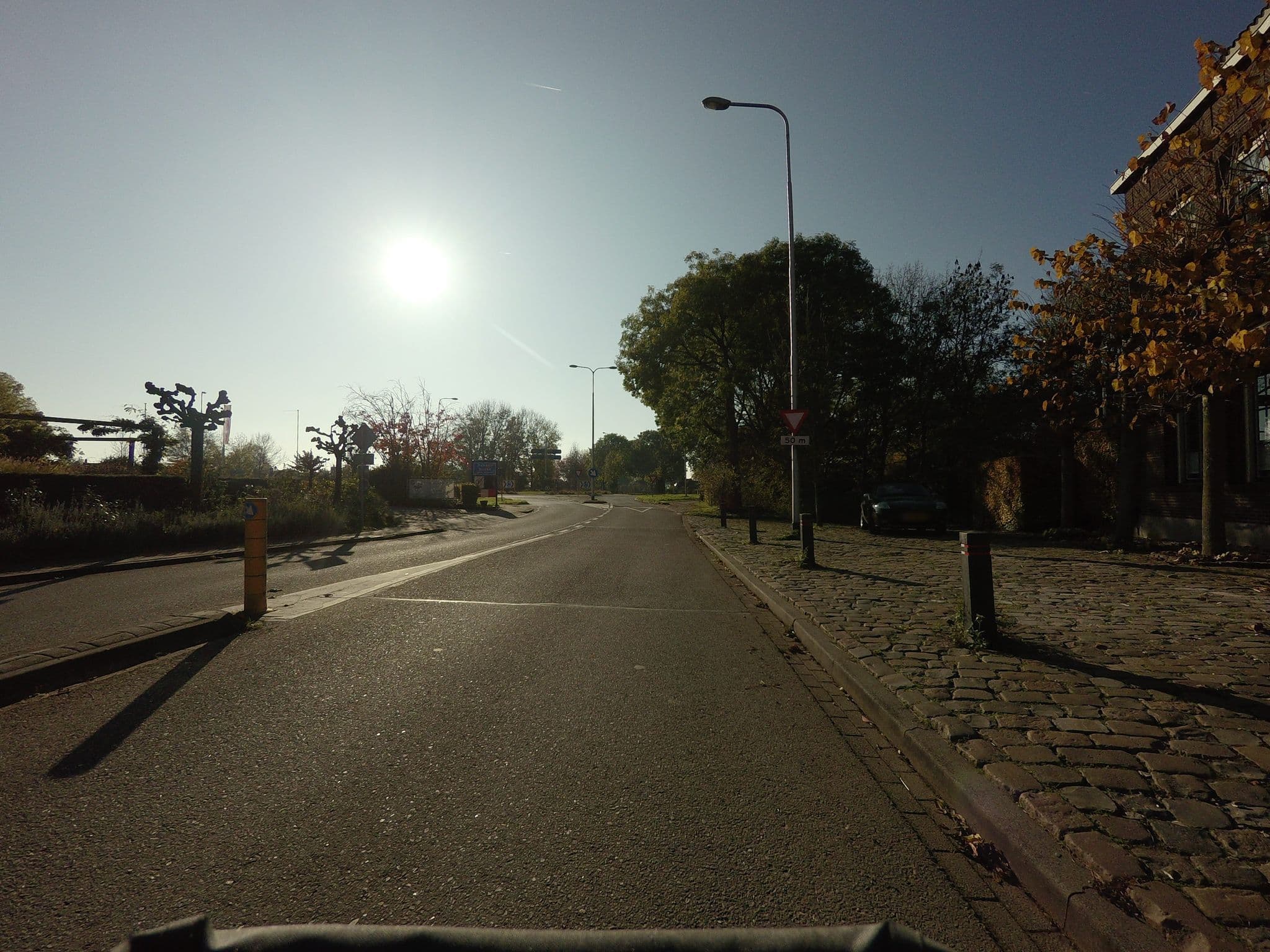 Street view near De Koppelpaarden, Dussen — © ankeric (CC BY-SA · Mapillary)