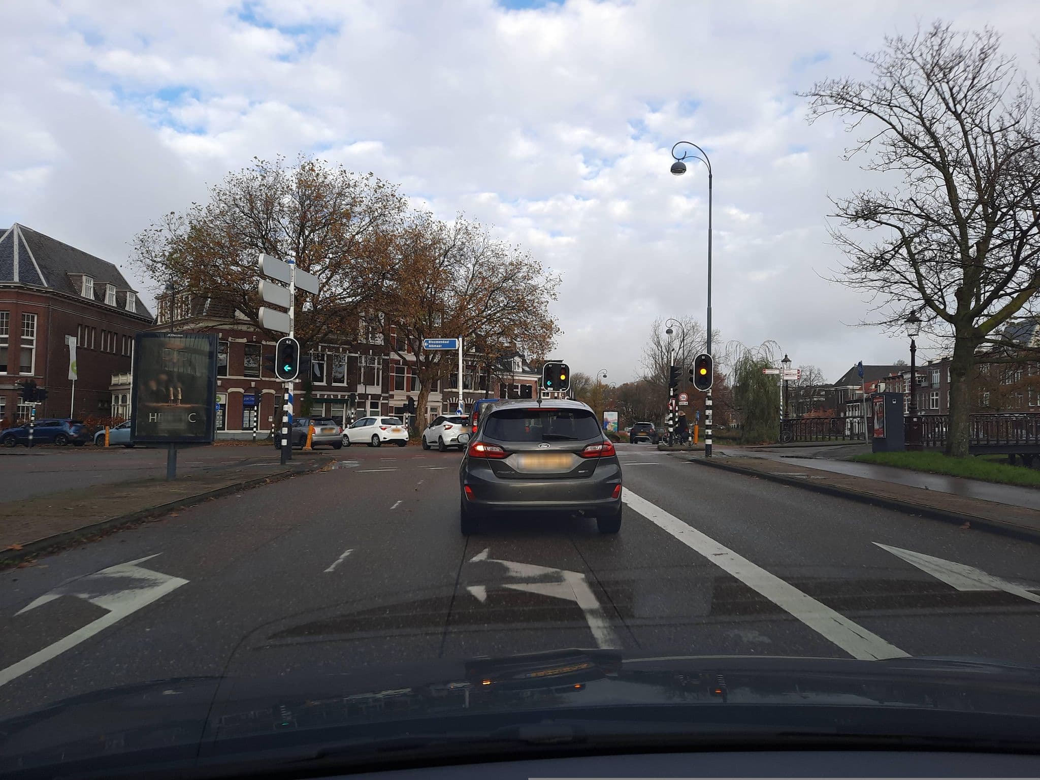 Street view near the niu Dairy, Haarlem — © Lowiekse (CC BY-SA · Mapillary)