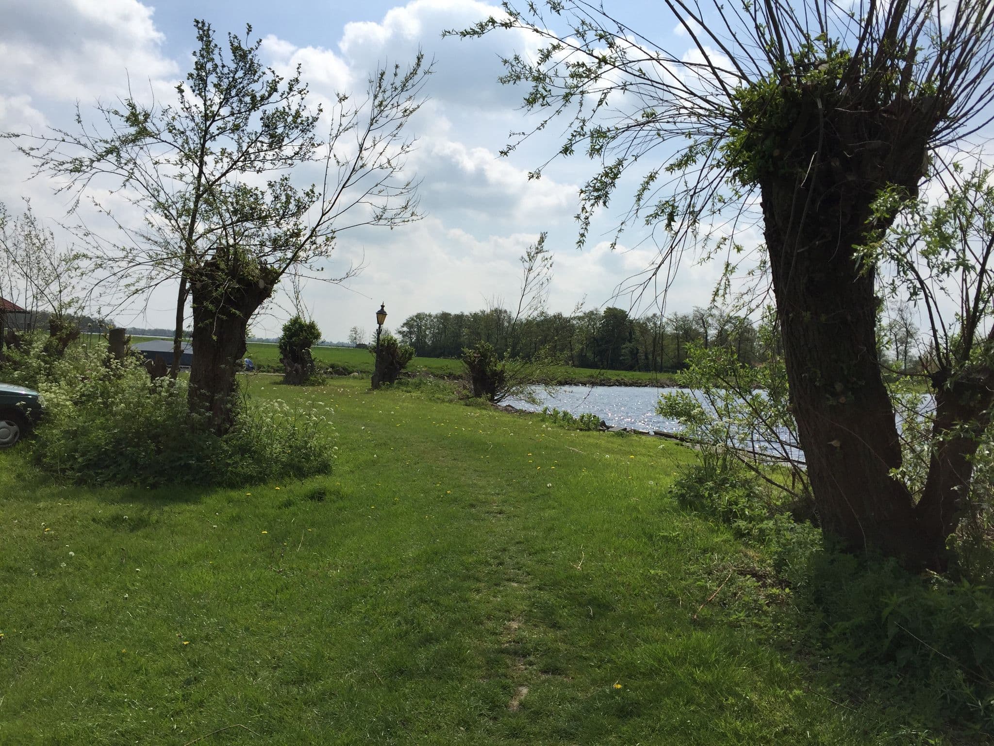 Street view near Boerderij camping Kaag, Rijpwetering — © ankeric (CC BY-SA · Mapillary)