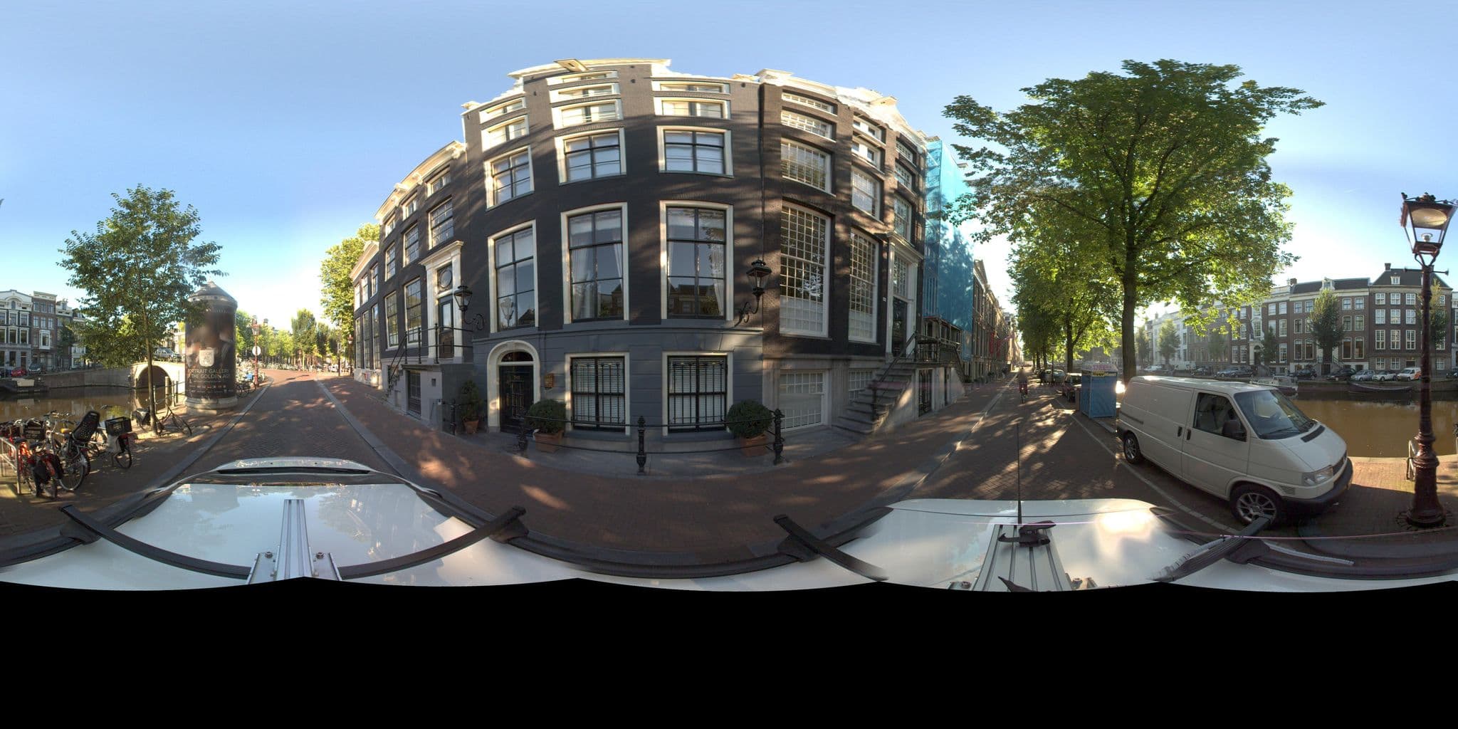 Street view near Hotel Frank, Amsterdam — © amsterdam (CC BY-SA · Mapillary)