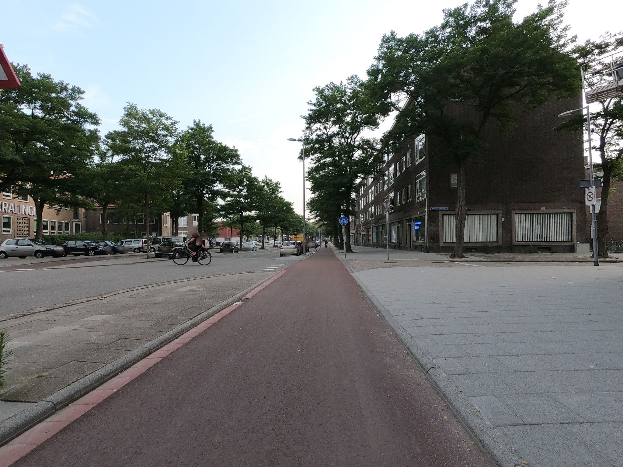 Street view near Fletcher Boutique Hotel Slaak, Rotterdam — © shravan91 (CC BY-SA · Mapillary)
