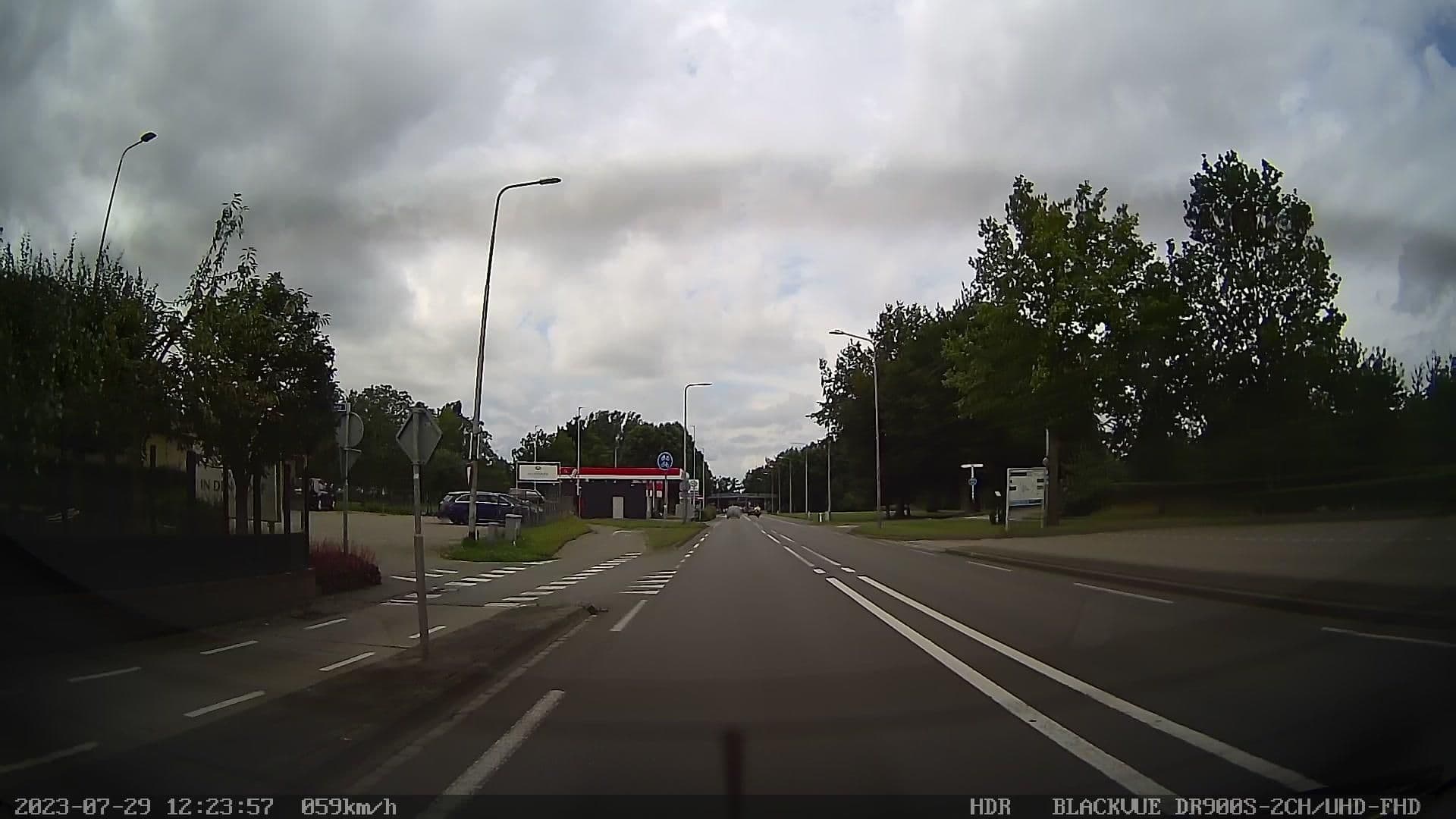 Street view near Hotel In den Hoof, Heer — © madel (CC BY-SA · Mapillary)