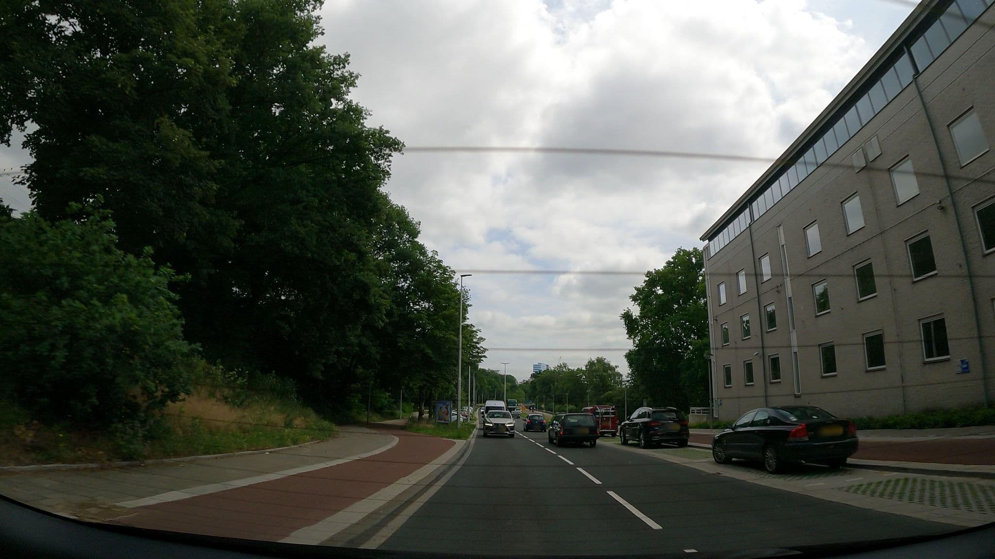 Street view near NH Rijnhotel, Burgemeesterswijk — © thewizard (CC BY-SA · Mapillary)