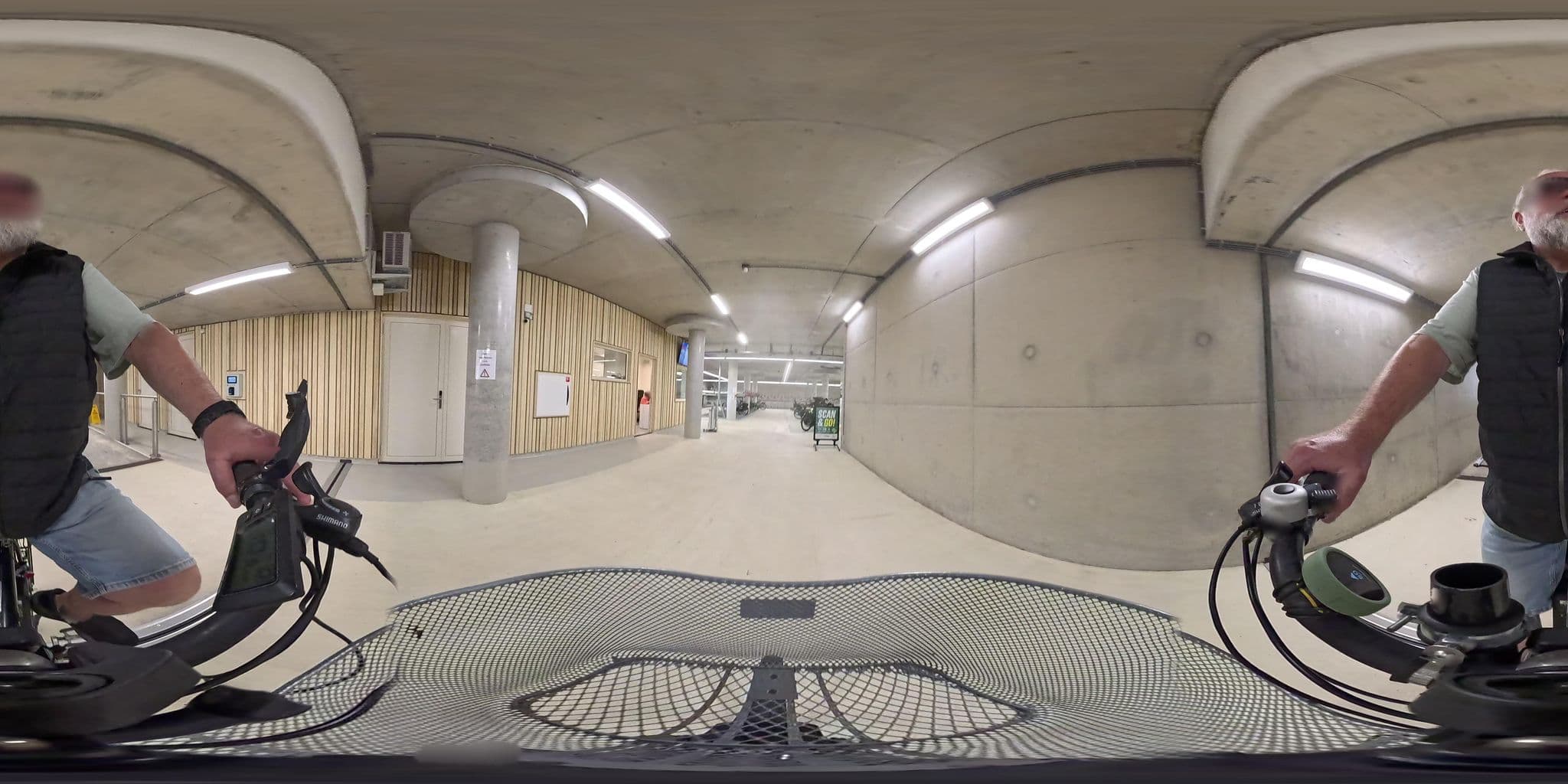 Street view near NH Atlantic Den Haag, Kijkduin — © uwekoch (CC BY-SA · Mapillary)