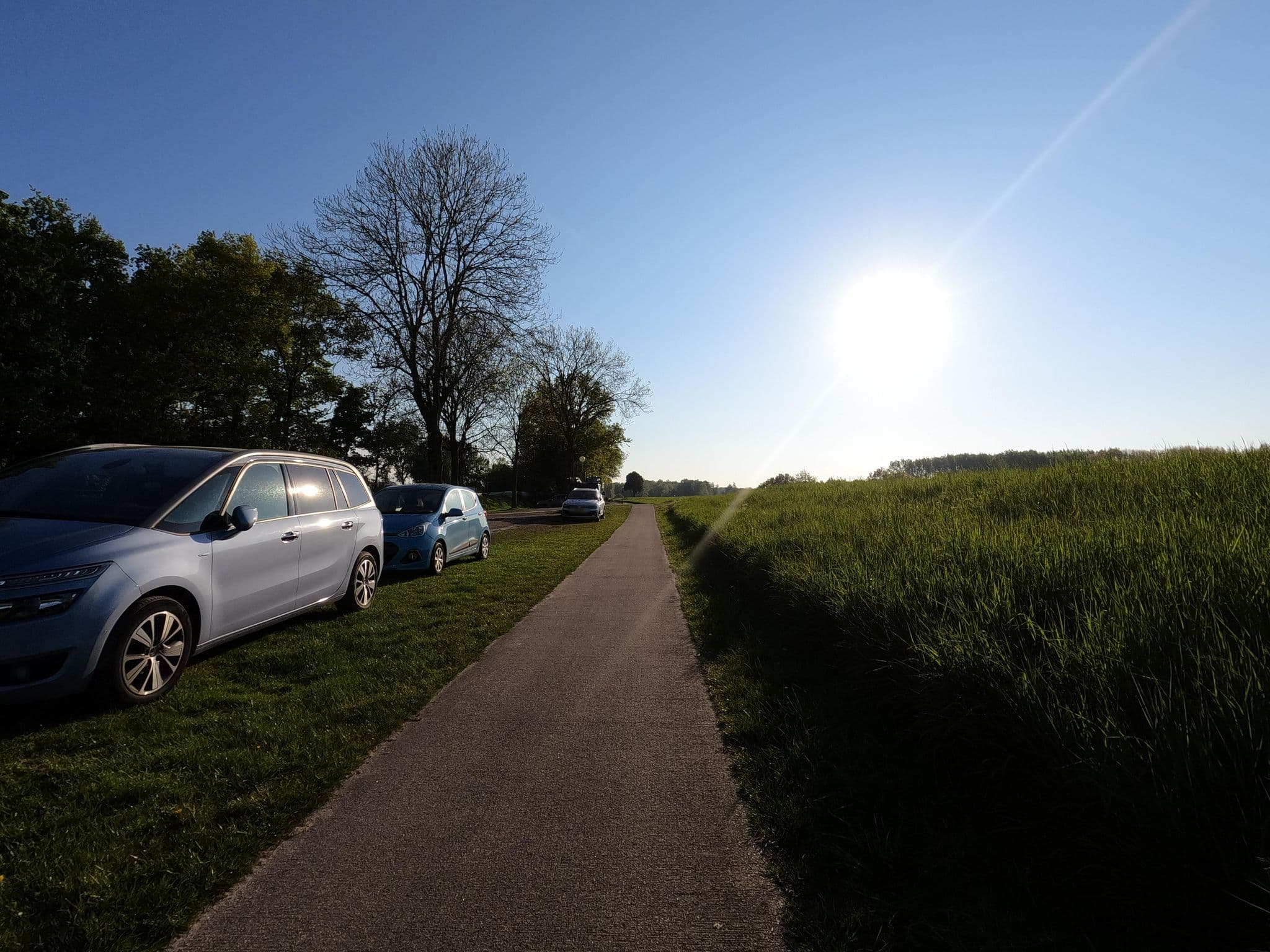 Street view near Erkemederstrand, Doornsteeg — © thewizard (CC BY-SA · Mapillary)