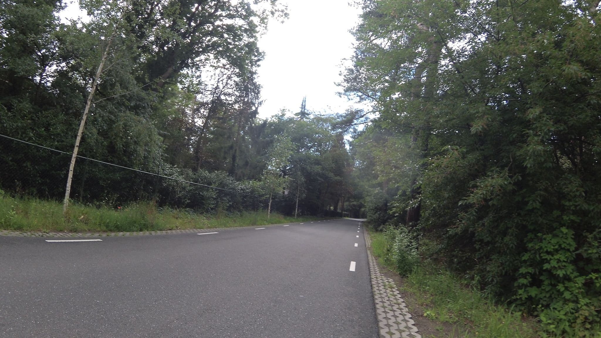 Street view near Landgoed de Meerberg, Teteringen — © teddy73 (CC BY-SA · Mapillary)