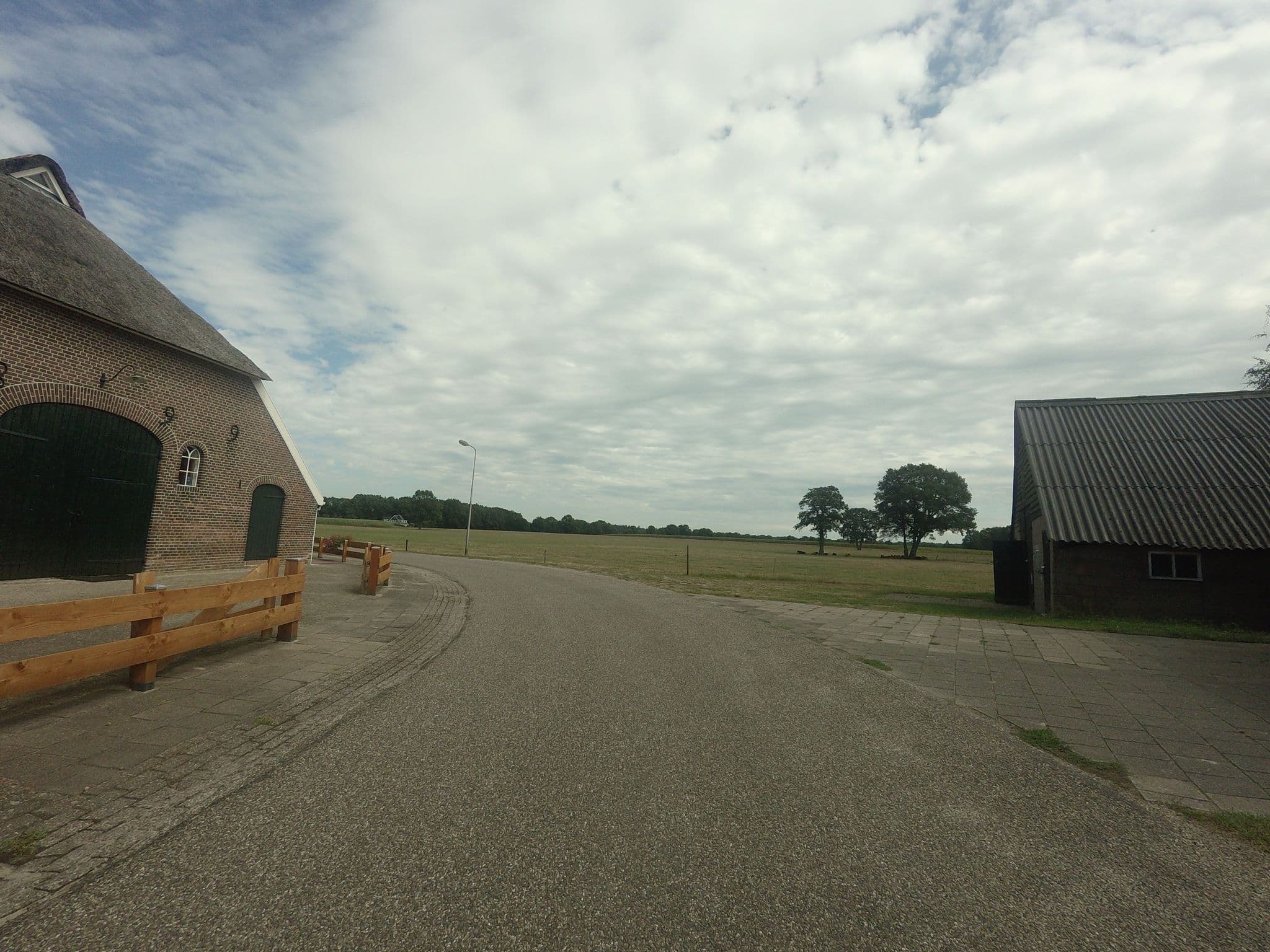 Street view near Bed and Breakfast De Luttikhoeve, Ommen — © ankeric (CC BY-SA · Mapillary)