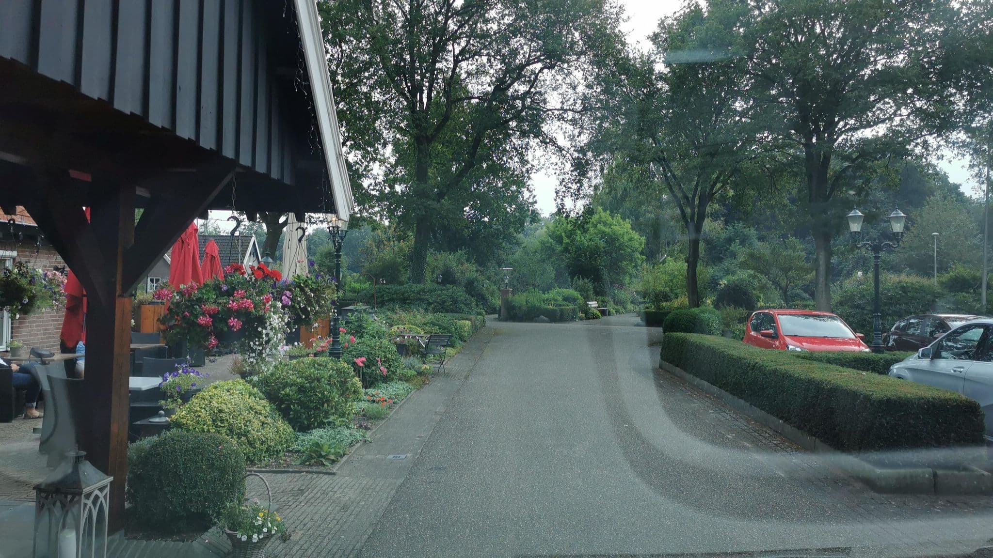 Street view near Het Ros van Twente, Oldenzaal — © jonrellim (CC BY-SA · Mapillary)