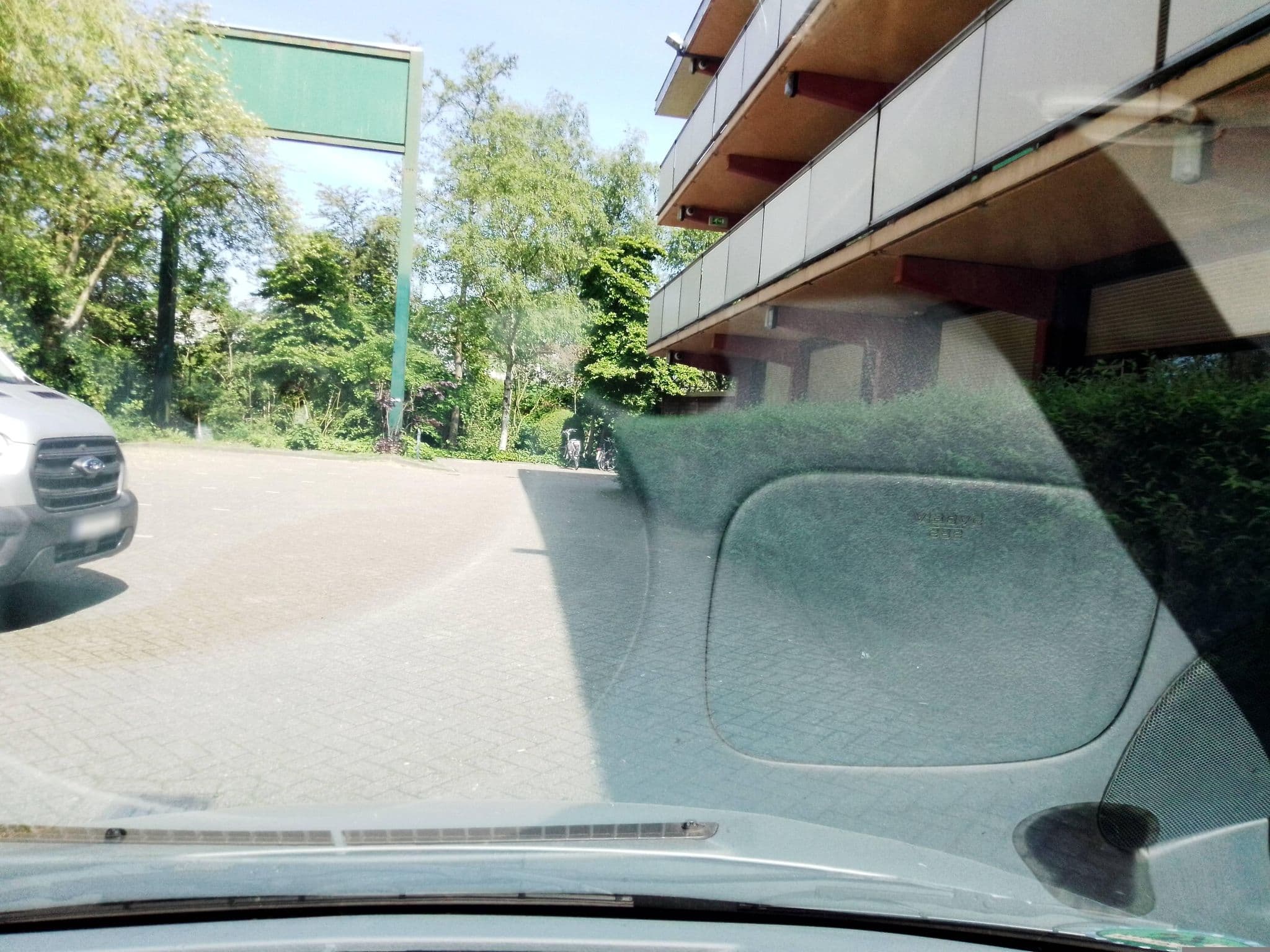 Street view near Campanile, Tuindorp — © joopjrvdl (CC BY-SA · Mapillary)
