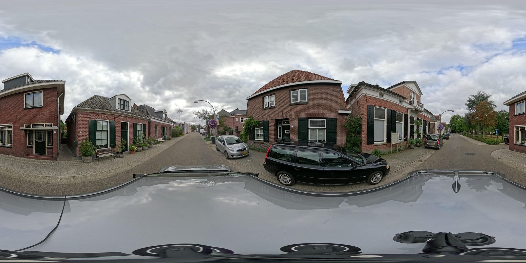 Street view near De Koningsknecht, Diepenheim — © thewizard (CC BY-SA · Mapillary)
