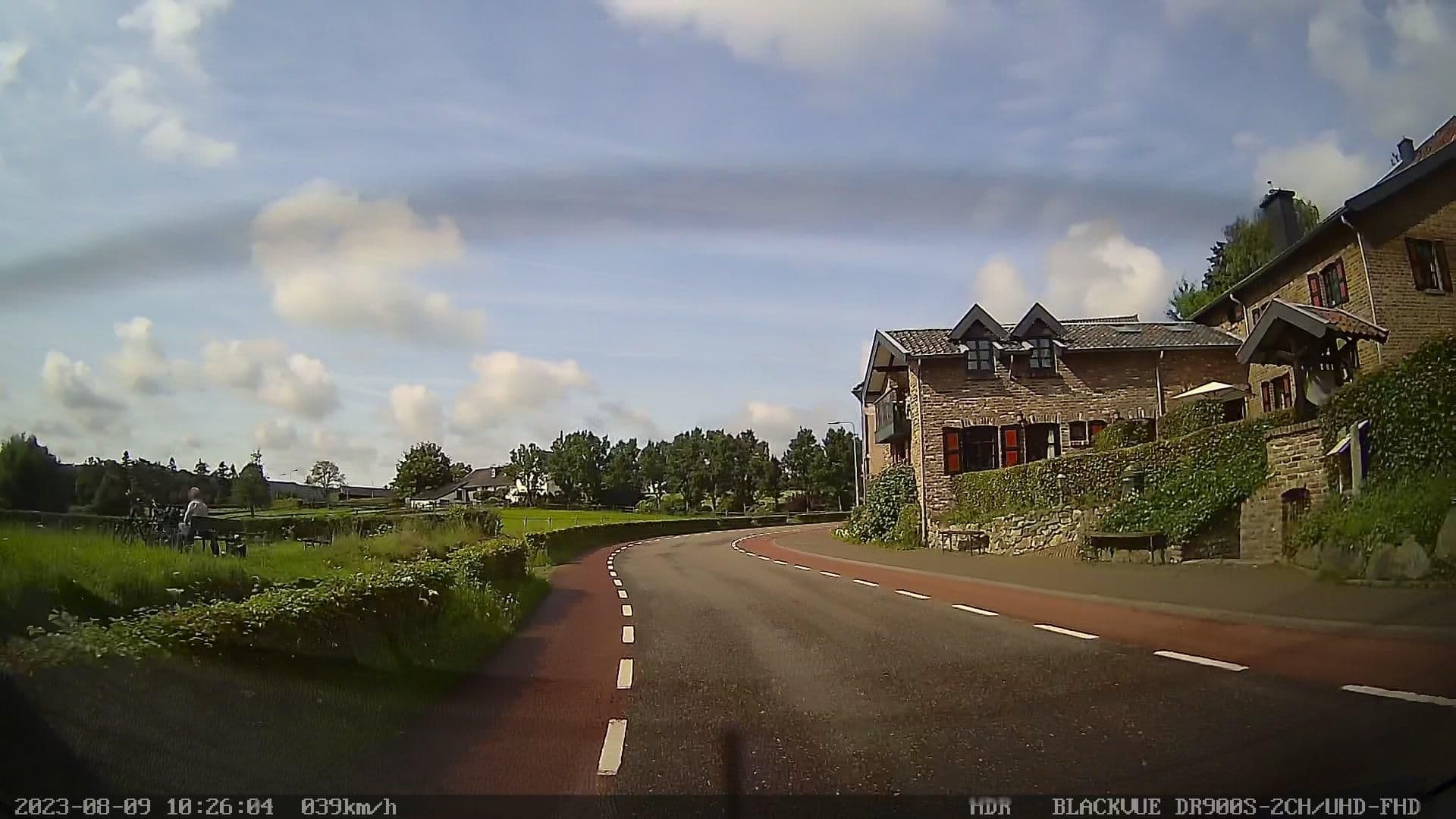 Street view near Herberg De Smidse, Mechelen — © madel (CC BY-SA · Mapillary)