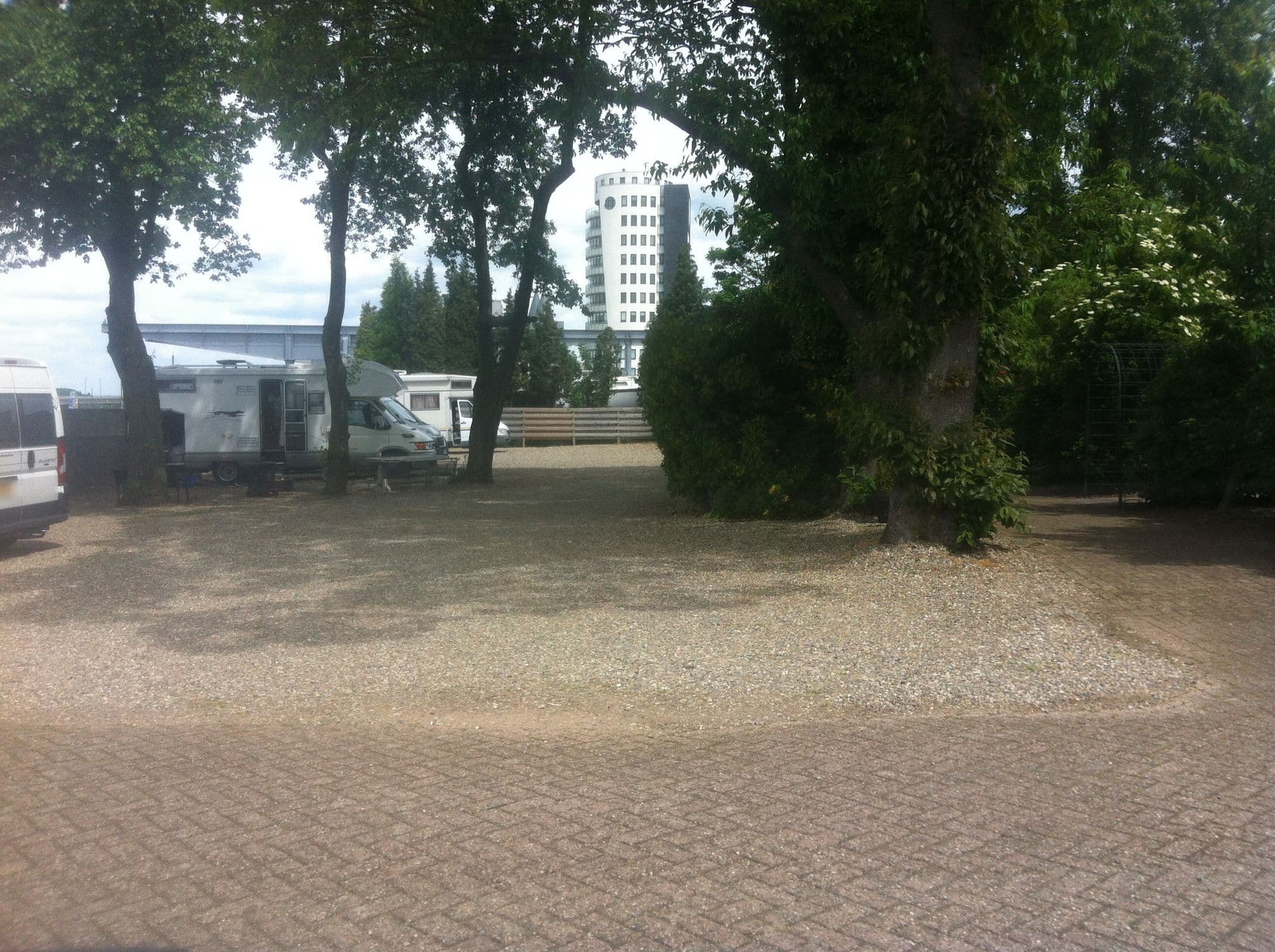 Street view near Helenawerf Watersport, Roermond — © raymond (CC BY-SA · Mapillary)