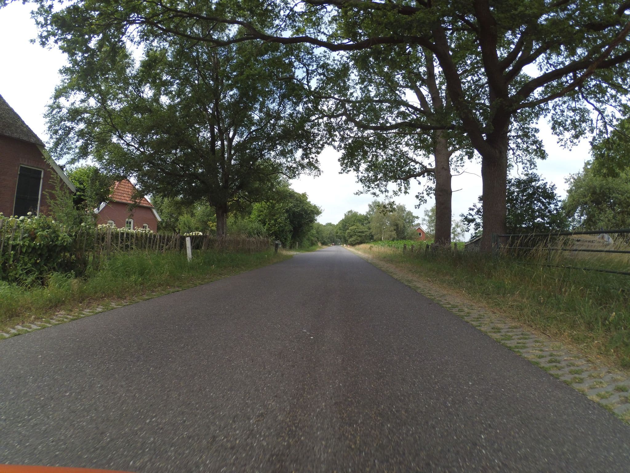 Street view near Villa Smalspoor, Diepenheim — © peewee32 (CC BY-SA · Mapillary)