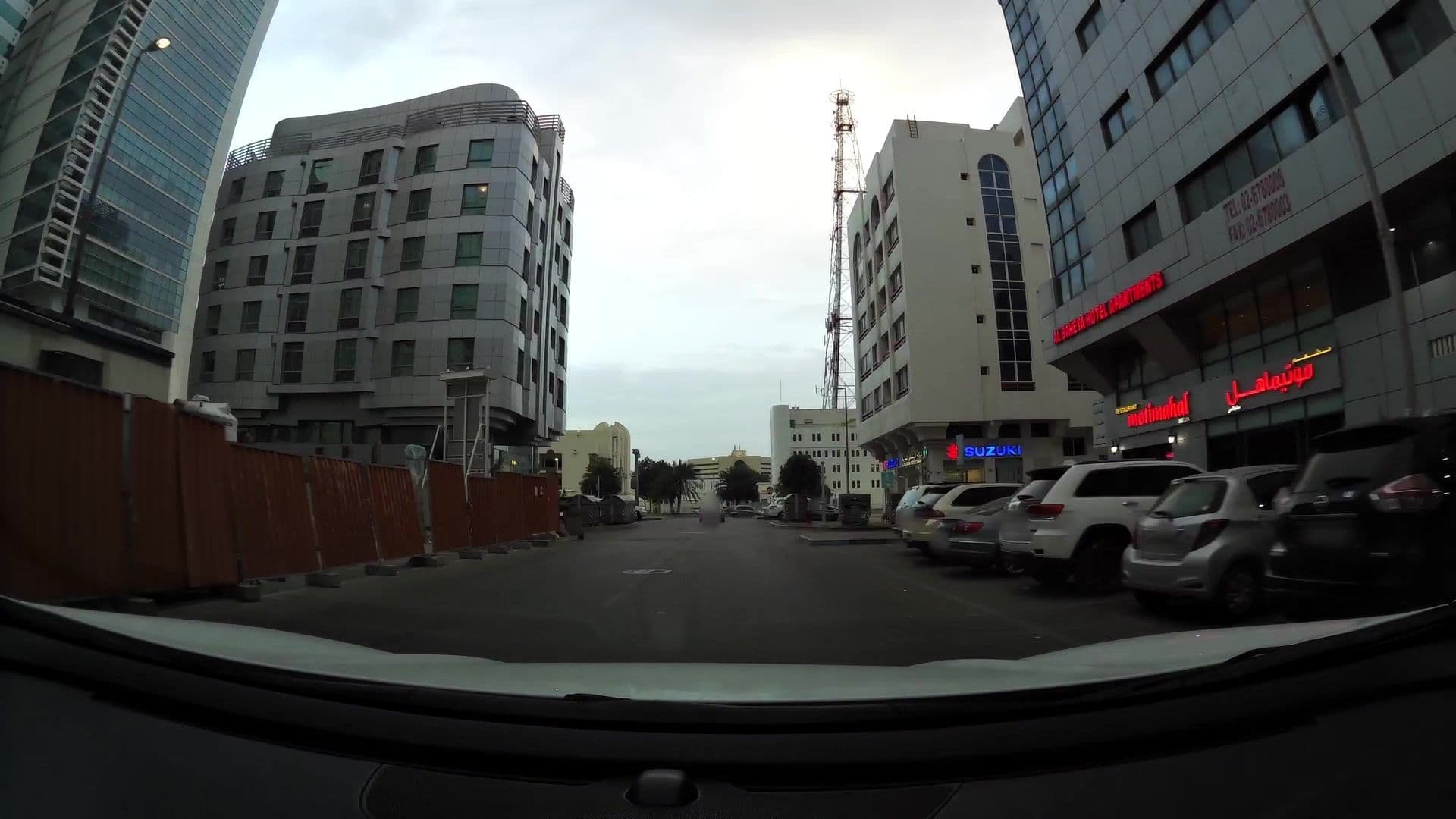 Street view near Al Baheya Hotel Apartments, Abu Dhabi — © kaartcam (CC BY-SA · Mapillary)