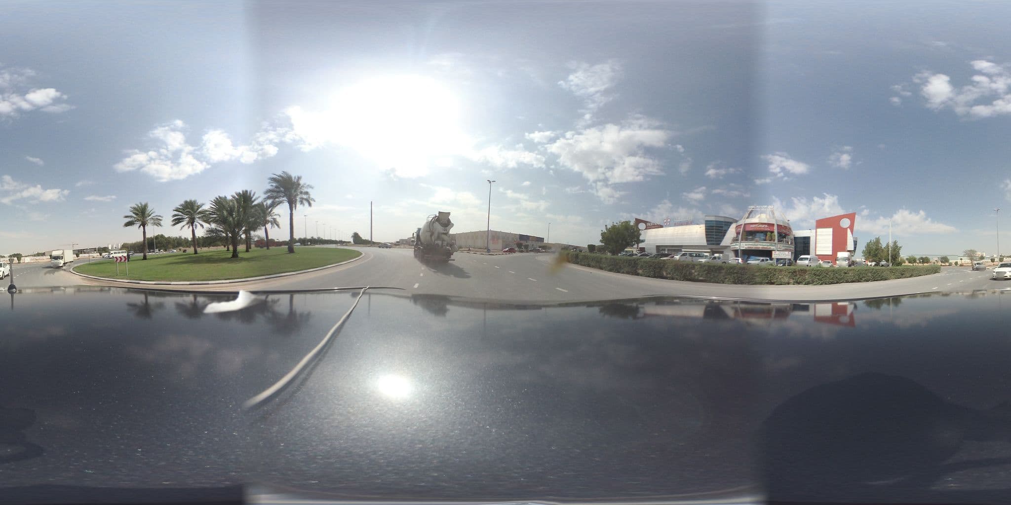Street view near Ramla Restaurant, Dubai Investments Park — © wassaf (CC BY-SA · Mapillary)