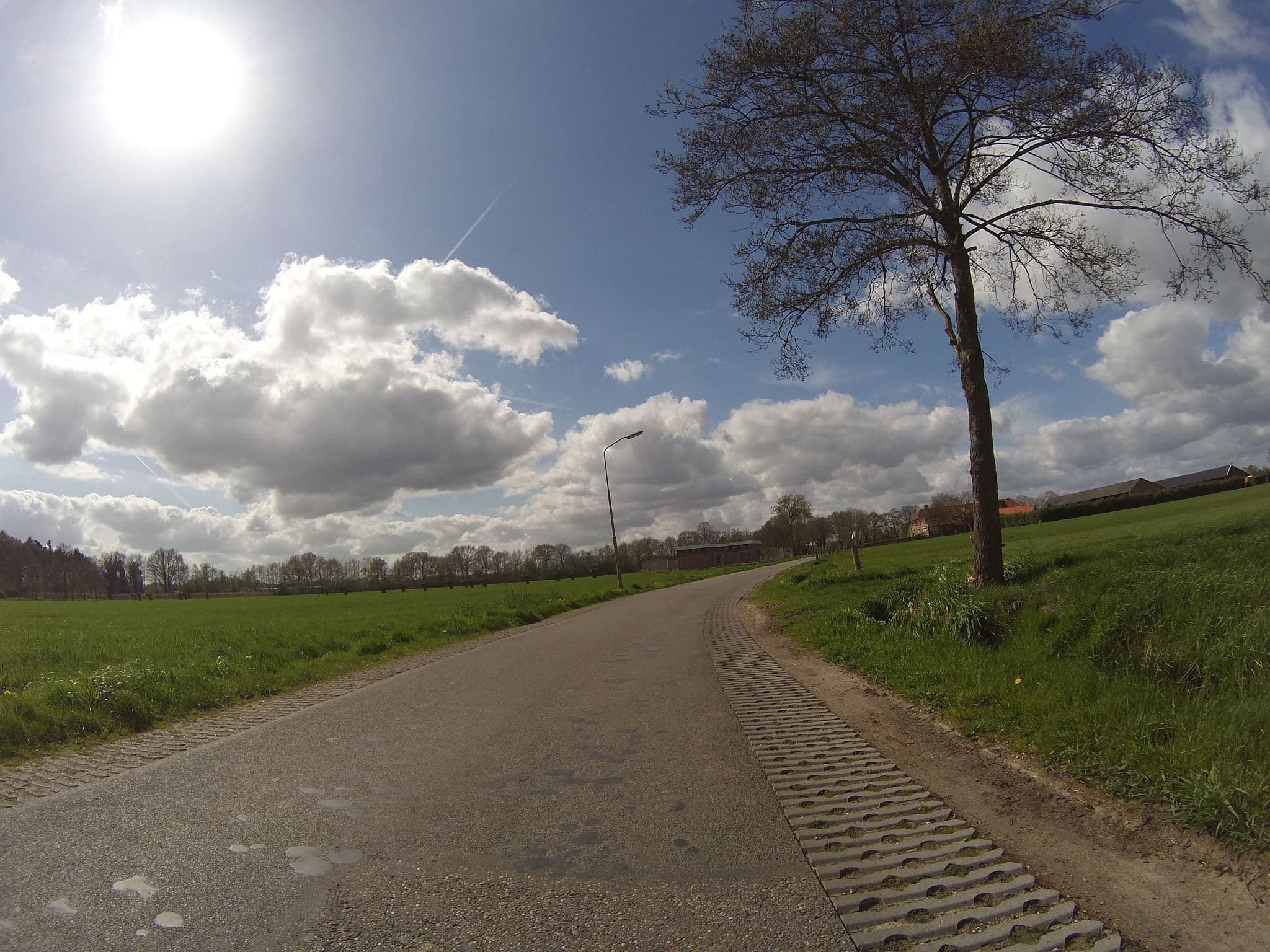 Street view near Camperplaats De Pol, Scherpenzeel — © ligfietser (CC BY-SA · Mapillary)