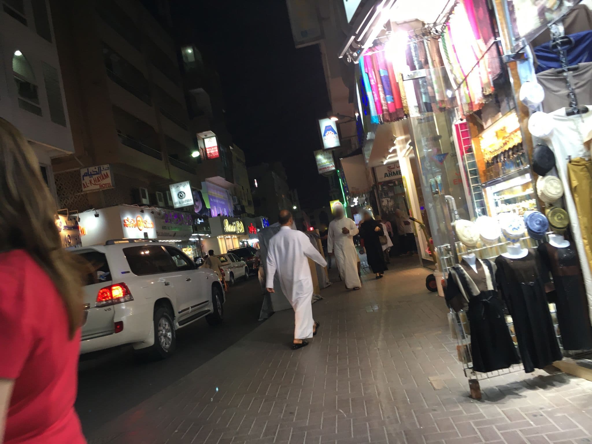 Street view near Gold Plaza Guest House, Dayrah — © janine (CC BY-SA · Mapillary)