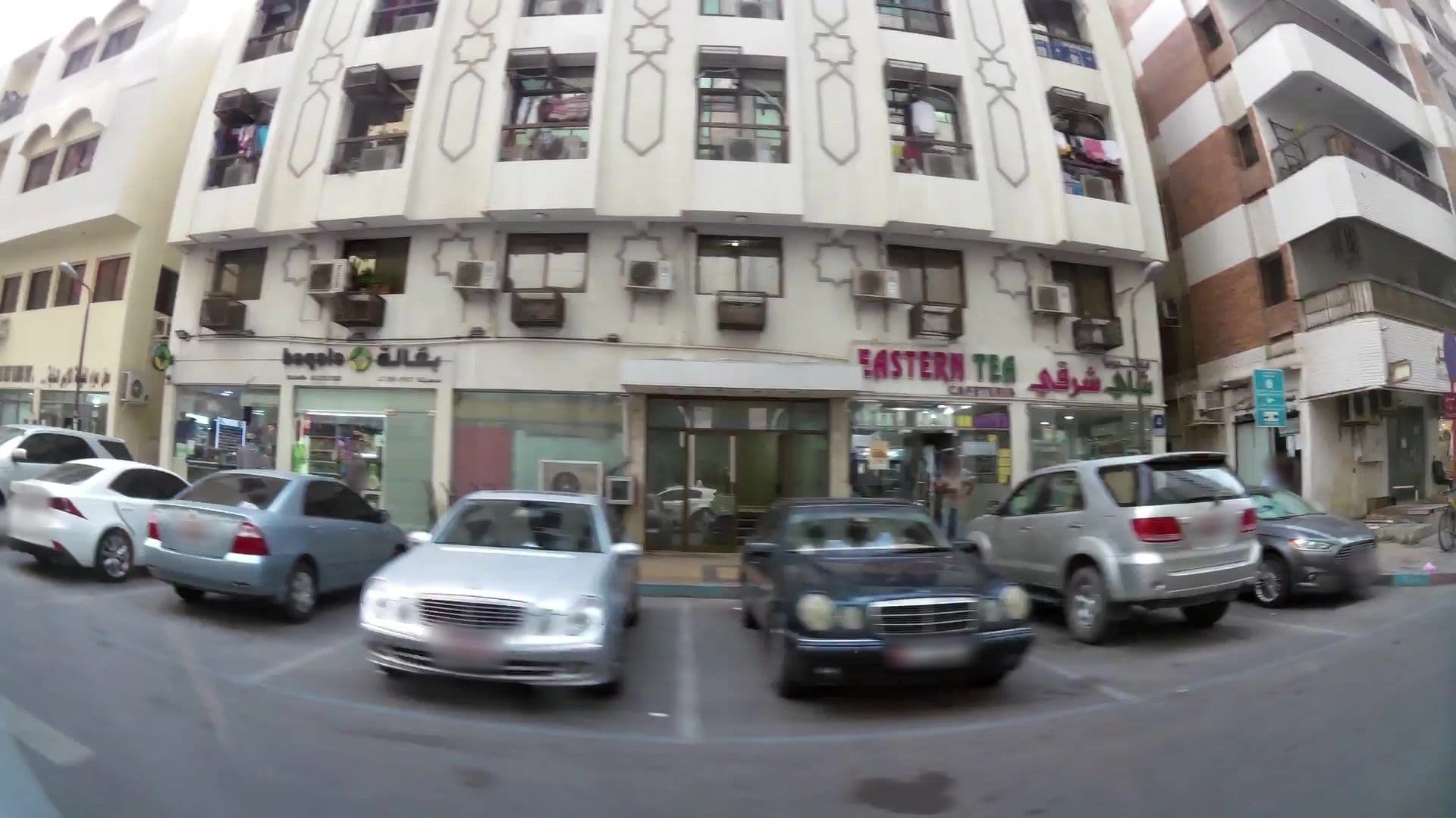 Street view near Hamdan, Abu Dhabi — © kaartcam (CC BY-SA · Mapillary)