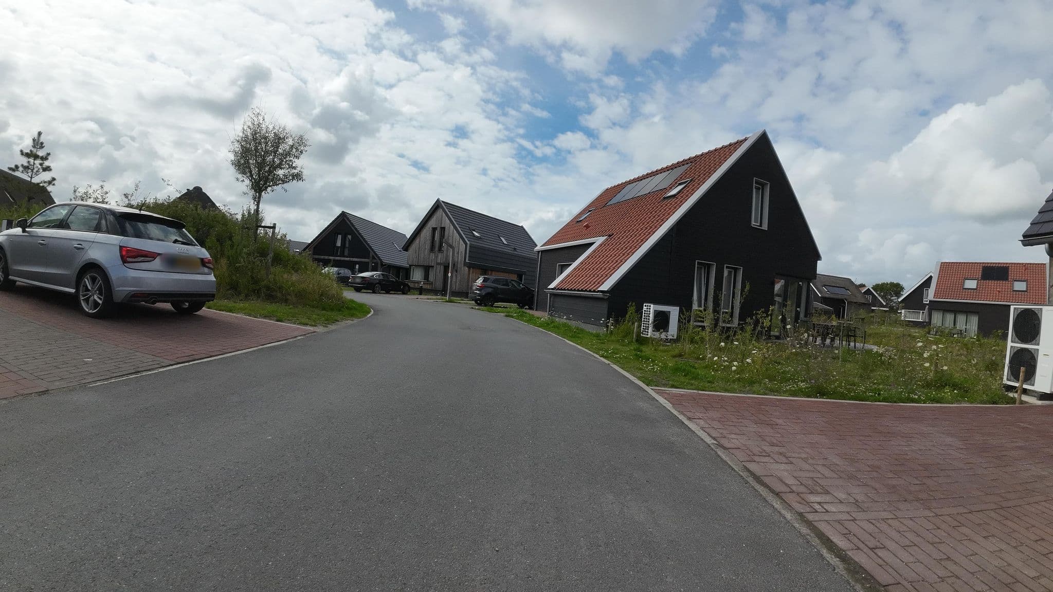 Street view near 13, Oostburg — © teddy73 (CC BY-SA · Mapillary)