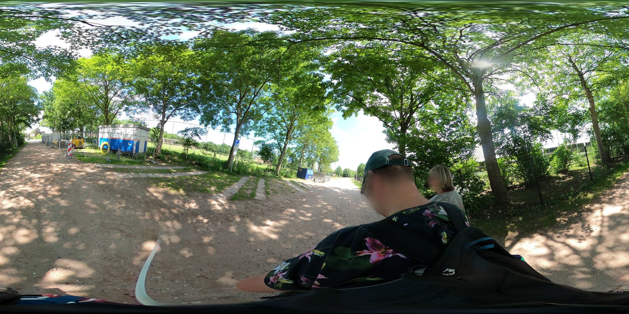 Street view near Parking Enter, Enter — © gezinus (CC BY-SA · Mapillary)