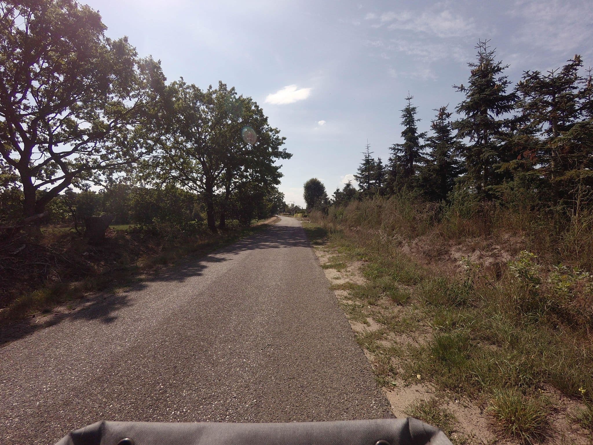 Street view near Camperplaats Maarheeze, Maarheeze — © ankeric (CC BY-SA · Mapillary)