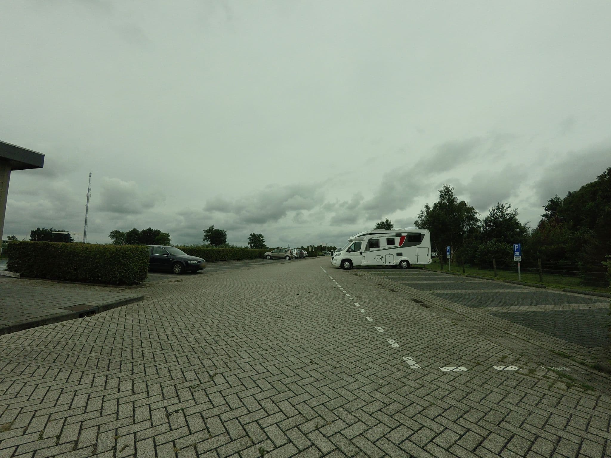 Street view near Driewegsluis, Oldemarkt — © ankeric (CC BY-SA · Mapillary)