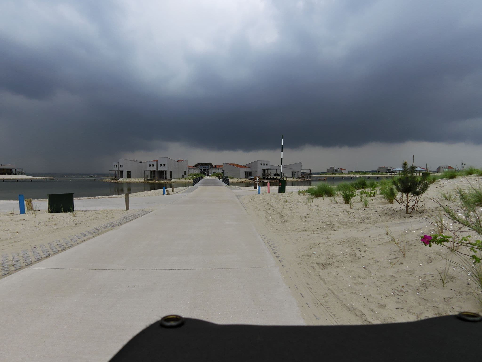Street view near Beach Resort Punt West, Ouddorp — © sander_h (CC BY-SA · Mapillary)