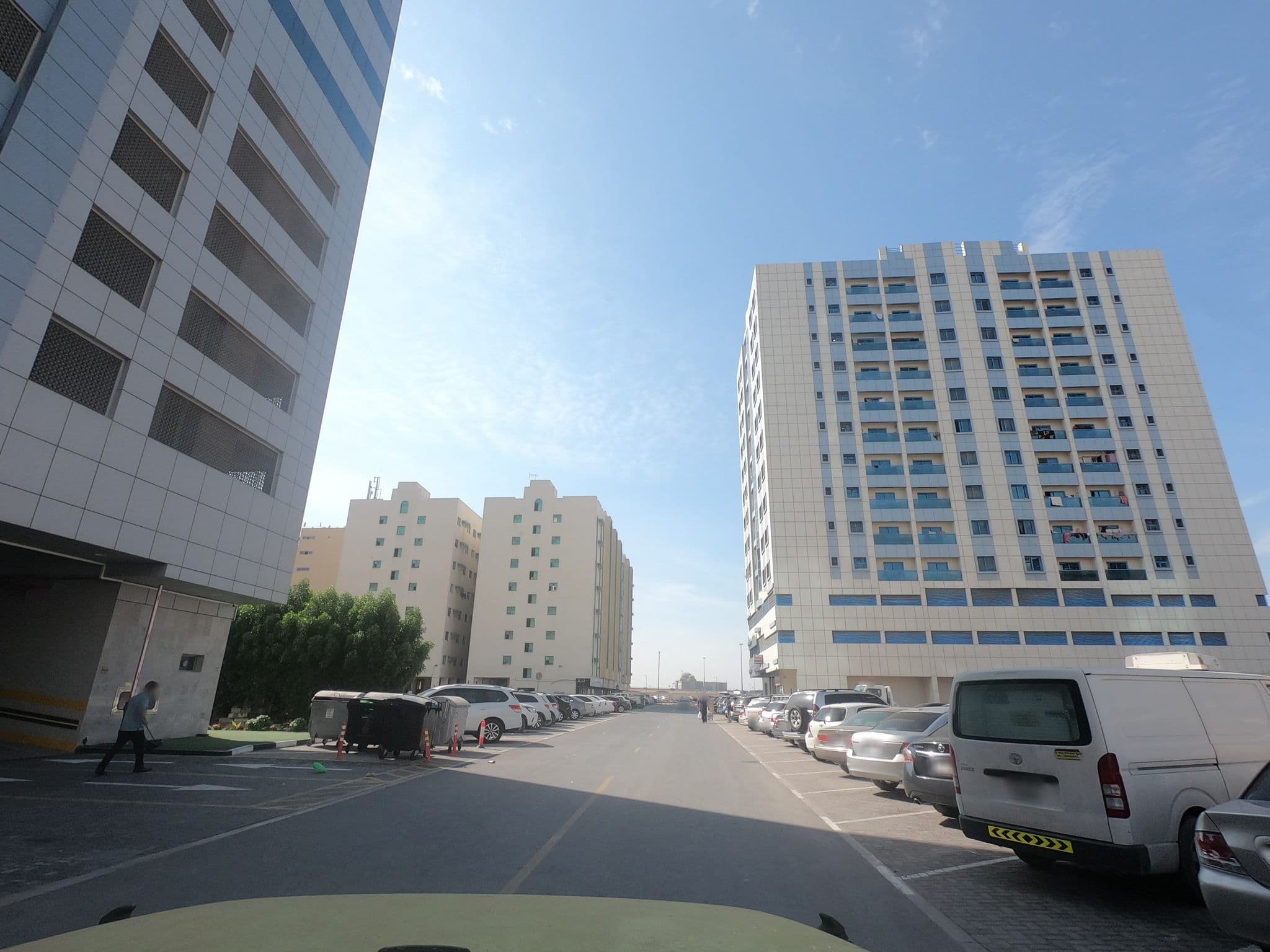 Street view near Alain Hotel Ajman, Ajman — © countzero5 (CC BY-SA · Mapillary)