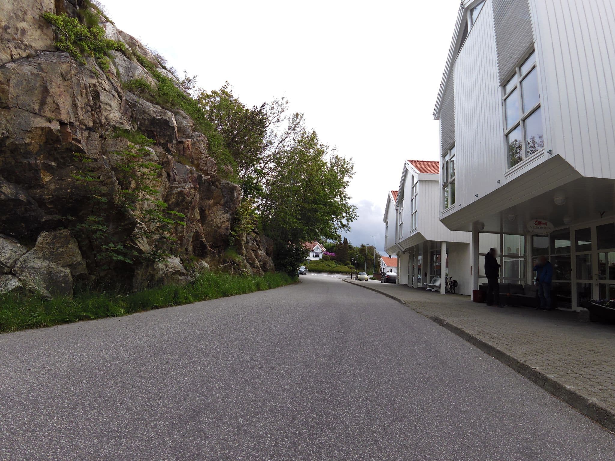 Street view near Hummeren hotell, Tananger — © suschtenname (CC BY-SA · Mapillary)