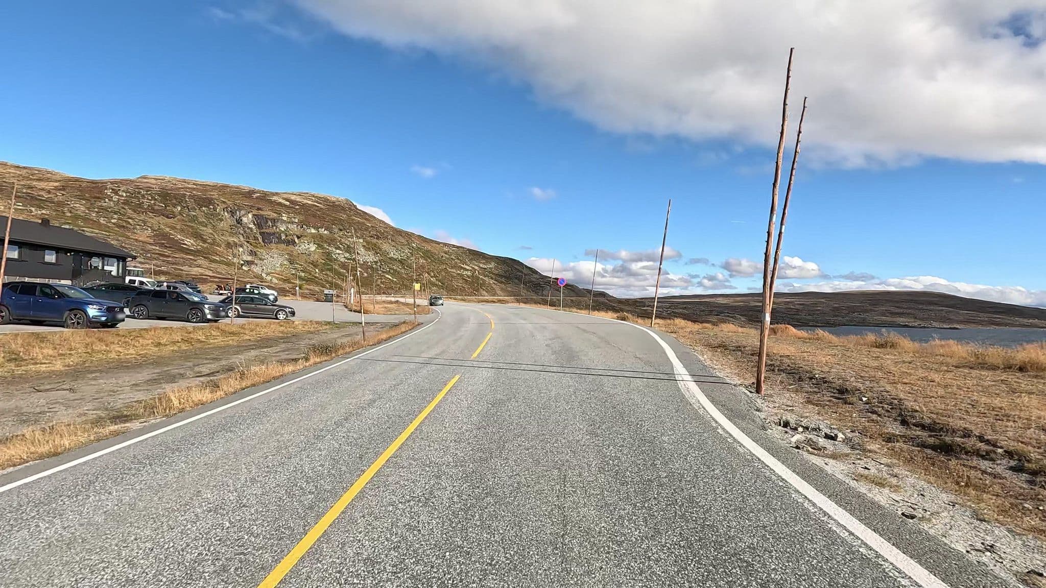 Street view near Halne Fjellstova, Geilo — © ToreH (CC BY-SA · Mapillary)
