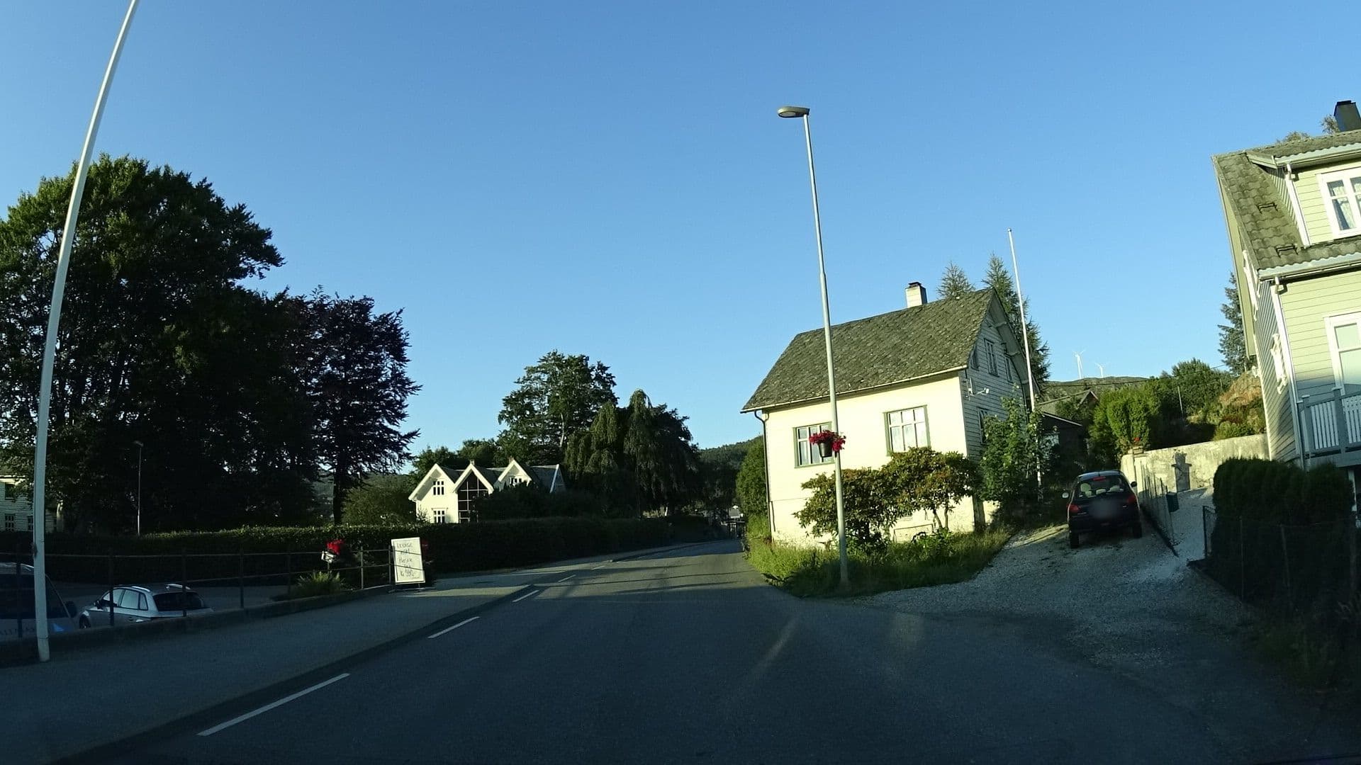 Street view near Fitjar Fjordhotell, Fitjar — © kino (CC BY-SA · Mapillary)