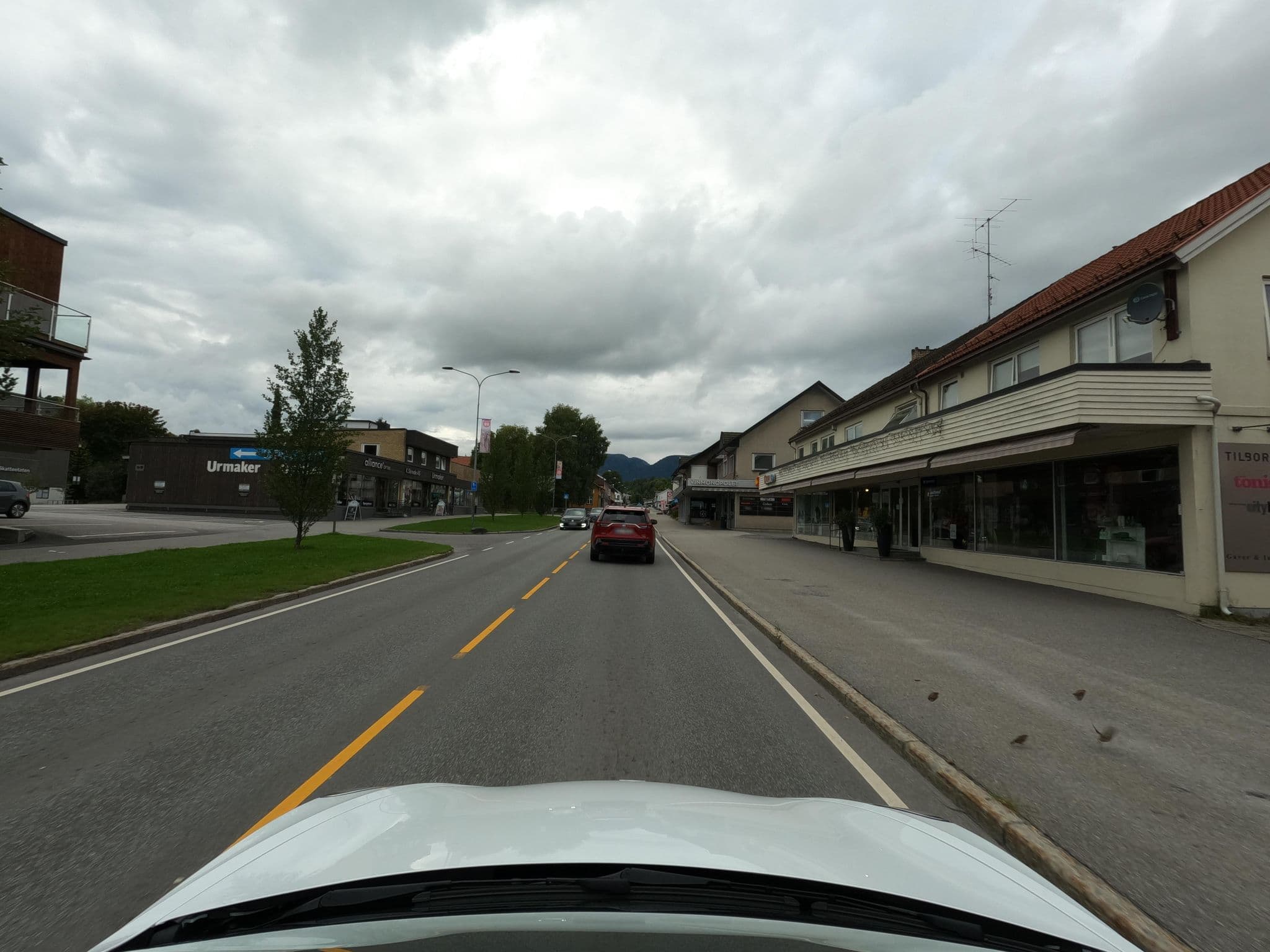 Street view near Bø Vertshus, Bø — © catoandersen (CC BY-SA · Mapillary)