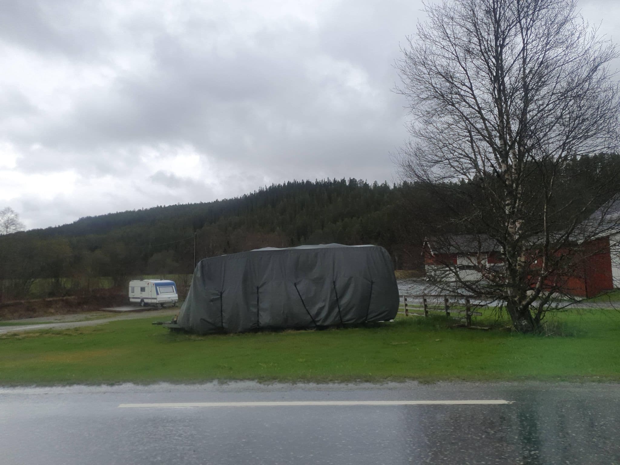 Street view near Saksgård Camping, Røros — © pbb (CC BY-SA · Mapillary)