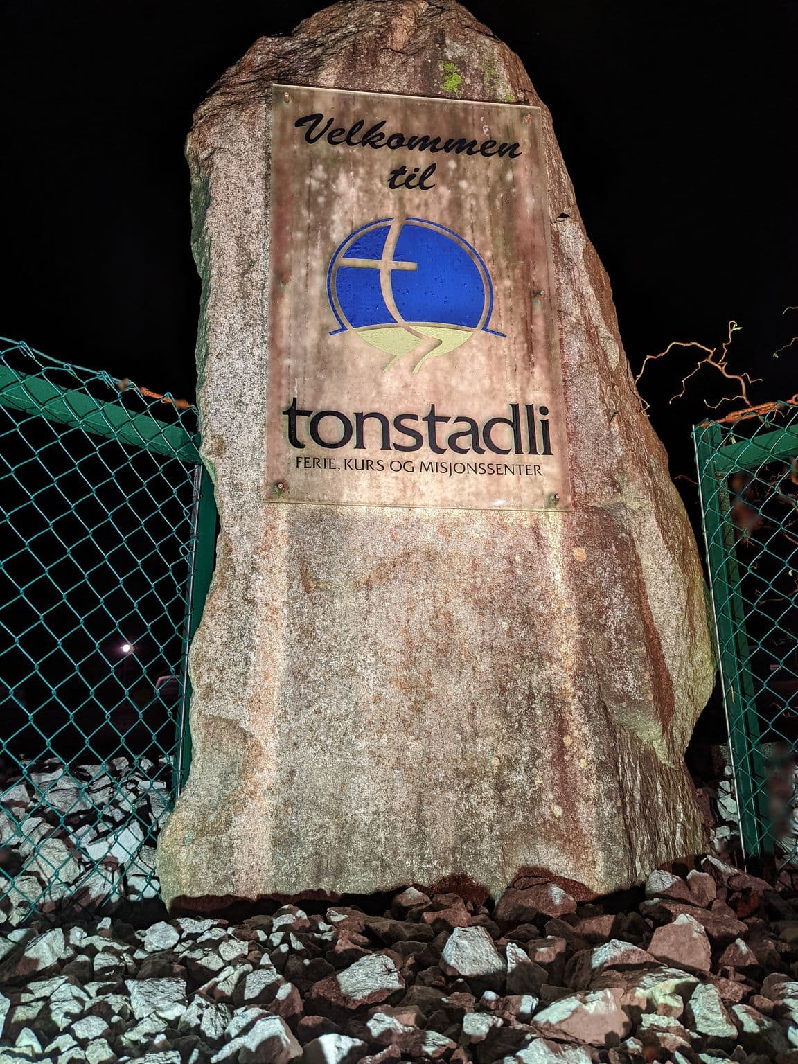 Street view near Tonstadli Ferie-, Kurst- og Misjonssenter, Moi — © km2bp (CC BY-SA · Mapillary)