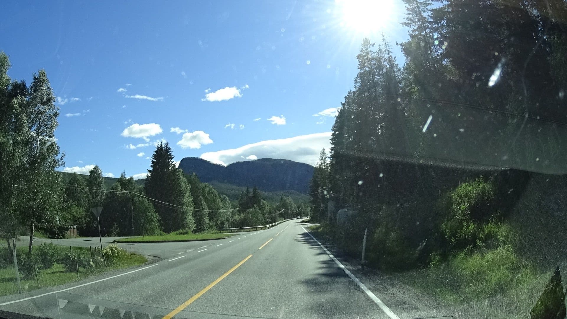 Street view near Trillhus Camping, Gol — © kino (CC BY-SA · Mapillary)