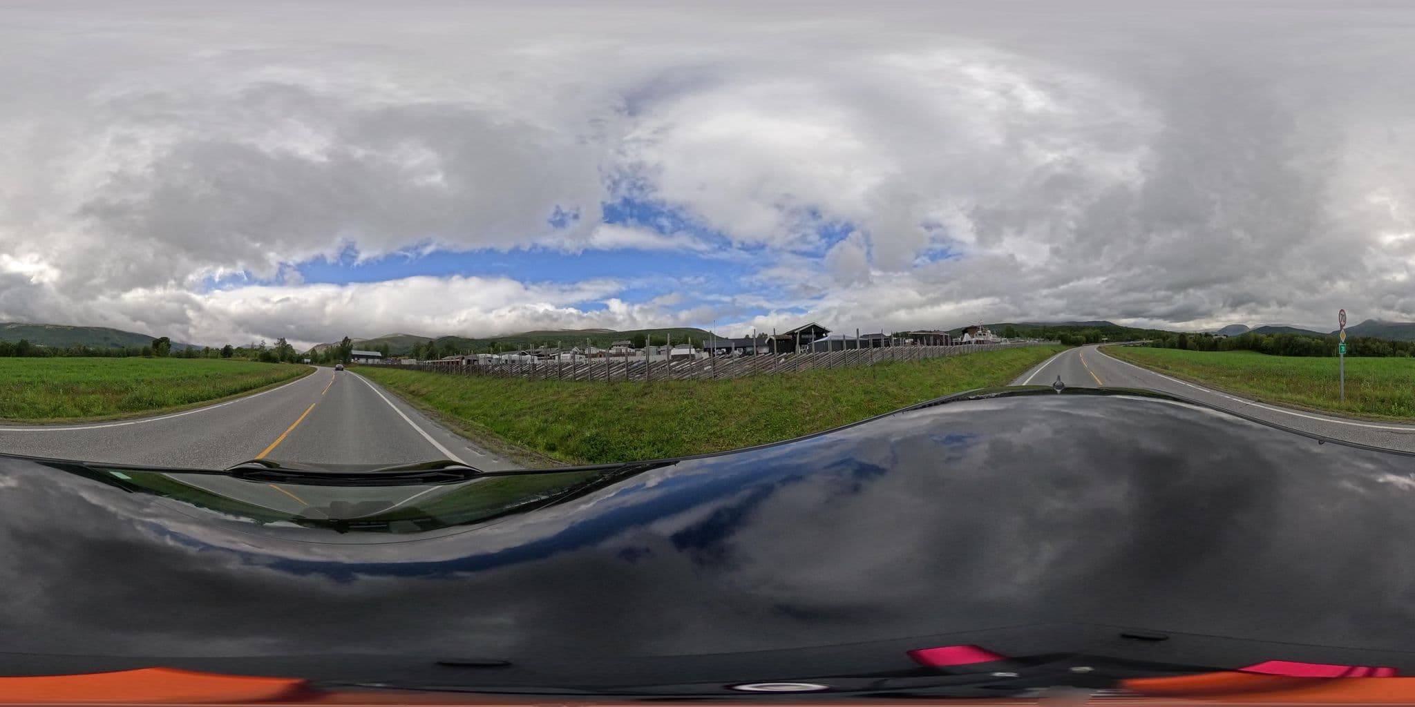 Street view near Trollheimsporten Turistsenter, Oppdal — © yannakis (CC BY-SA · Mapillary)