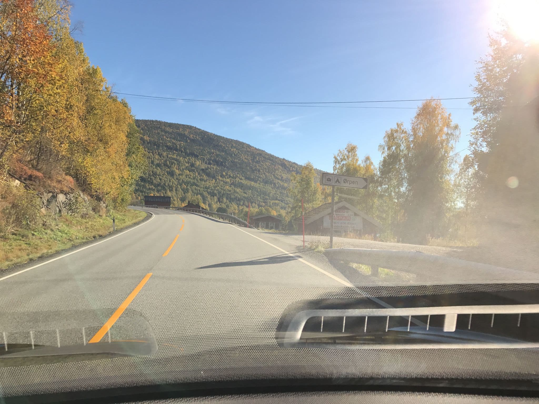 Street view near Ørpen Camping, Vikersund — © derzornigemarkus (CC BY-SA · Mapillary)