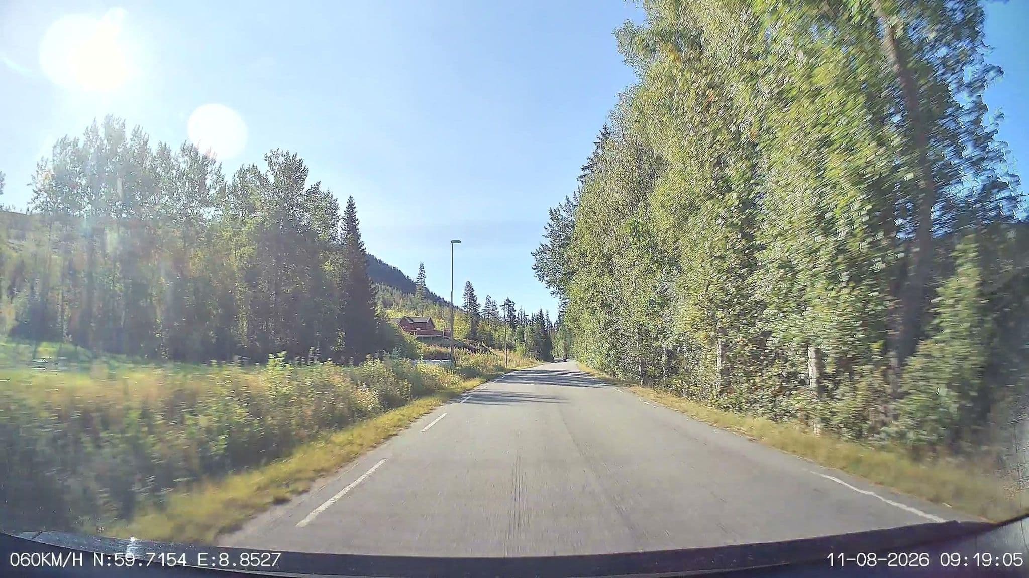 Street view near Øystul Camping, Rjukan — © thewizard (CC BY-SA · Mapillary)