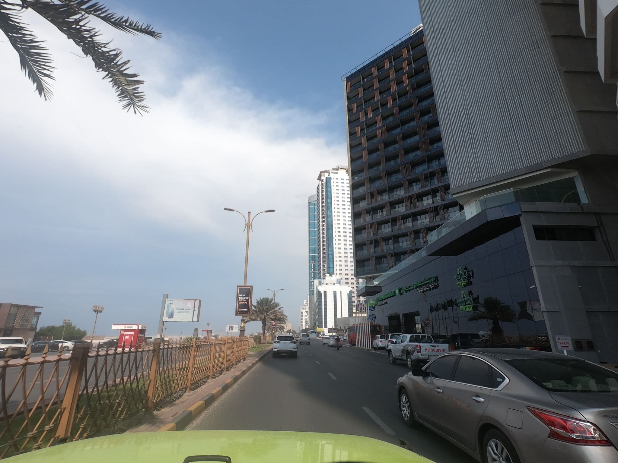 Street view near Ramada beach, Ar Rumaylah — © countzero5 (CC BY-SA · Mapillary)