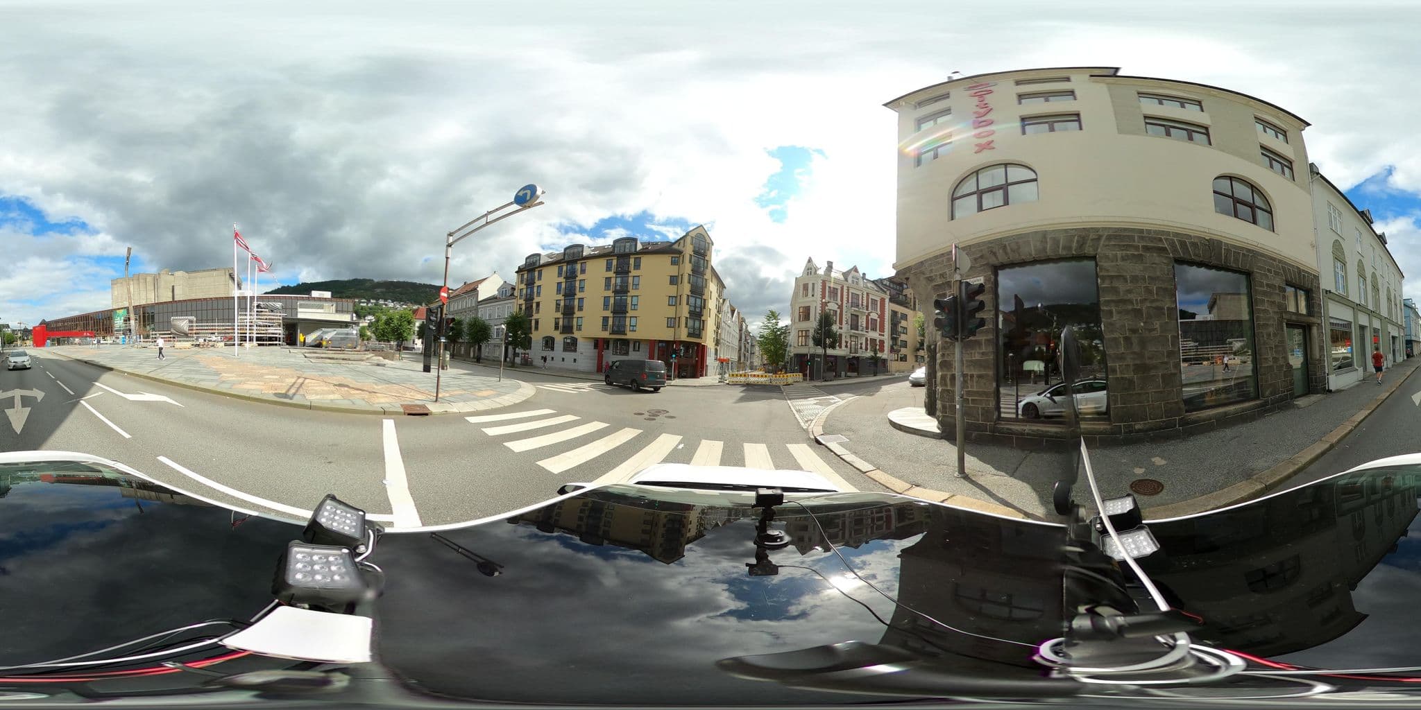 Street view near Citybox, Bergen — © catoandersen (CC BY-SA · Mapillary)