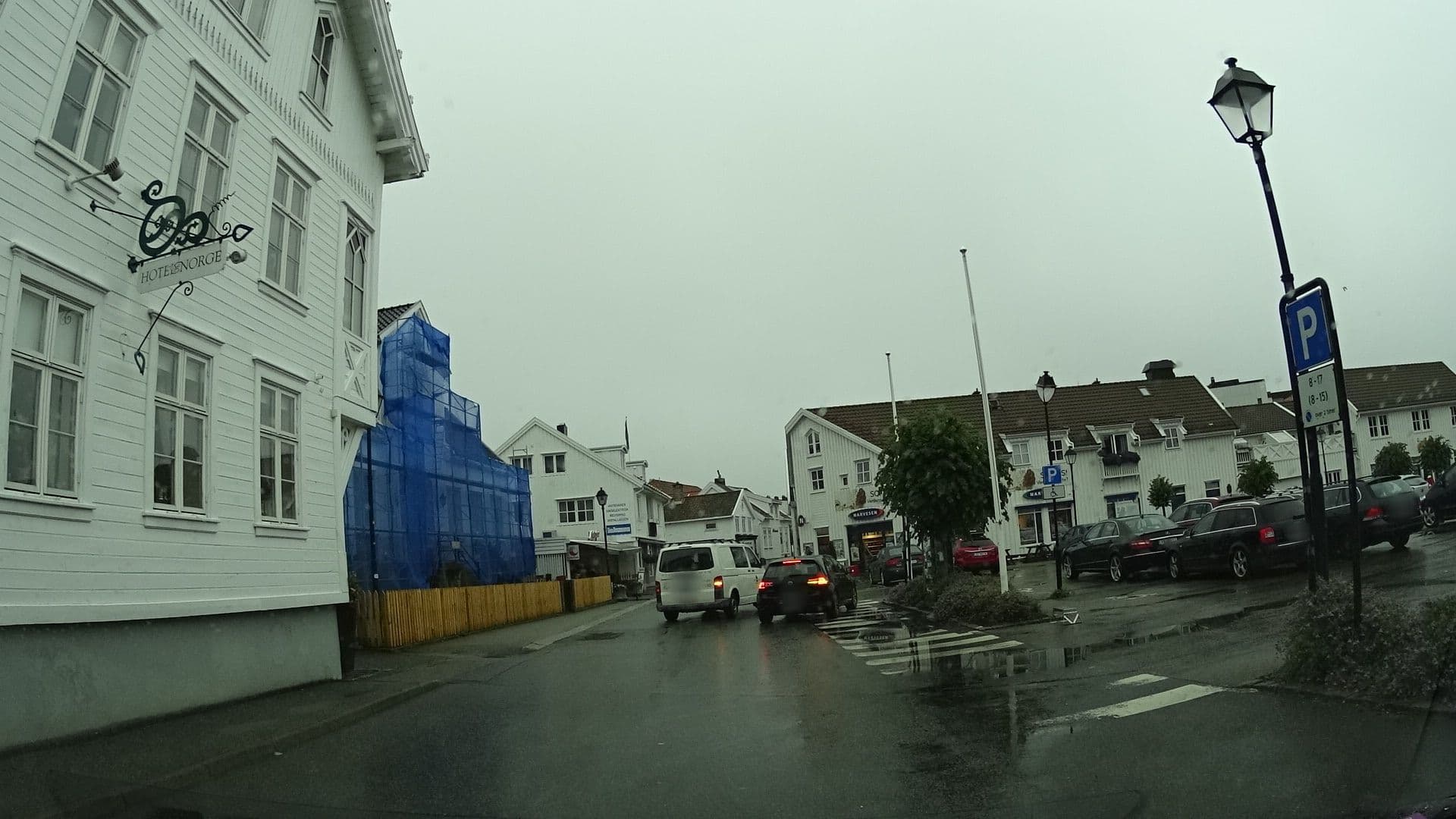 Street view near Hotel Norge, Lillesand — © kino (CC BY-SA · Mapillary)